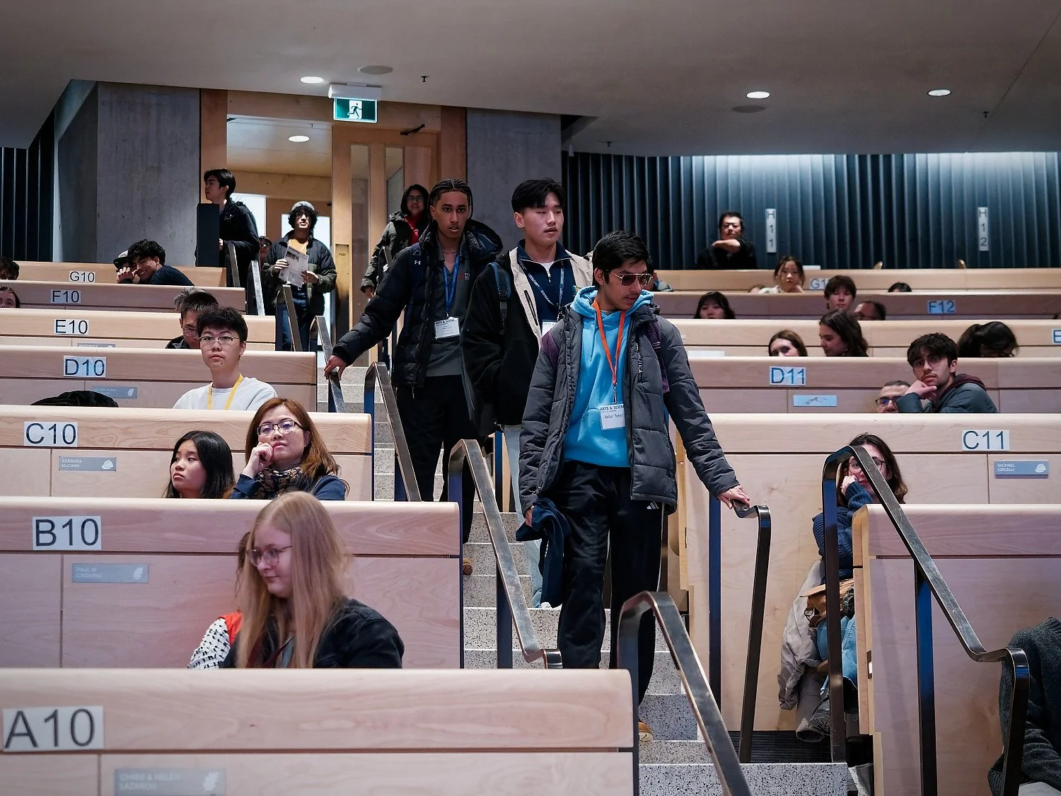 260314_UTArtSciSocial_Spkrs&Presentations_GuestReception&Welcome_02_web.jpg