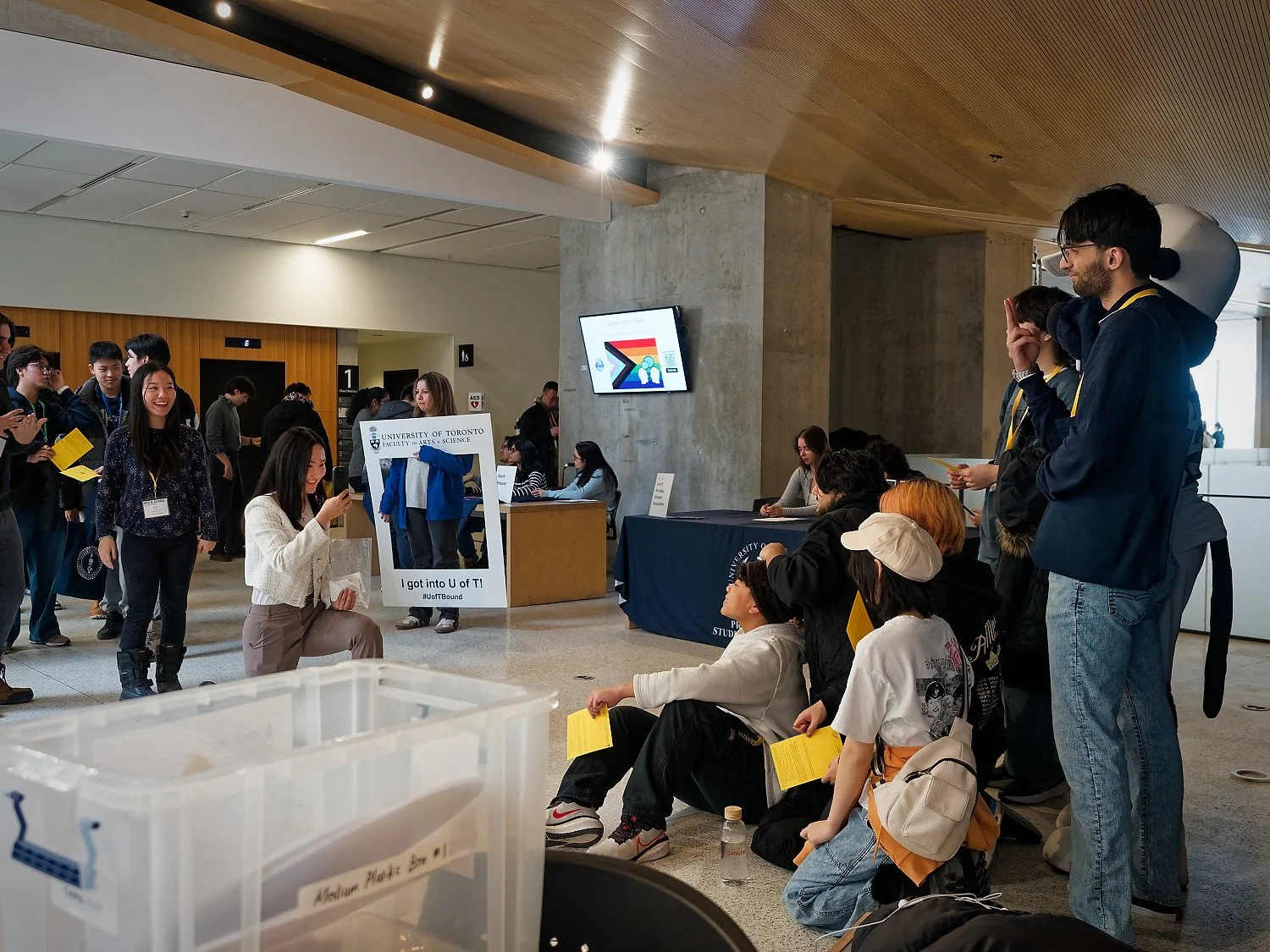 260314_UTArtSciSocial_Tables&Features_Photobooth-Origami_04_web.jpg