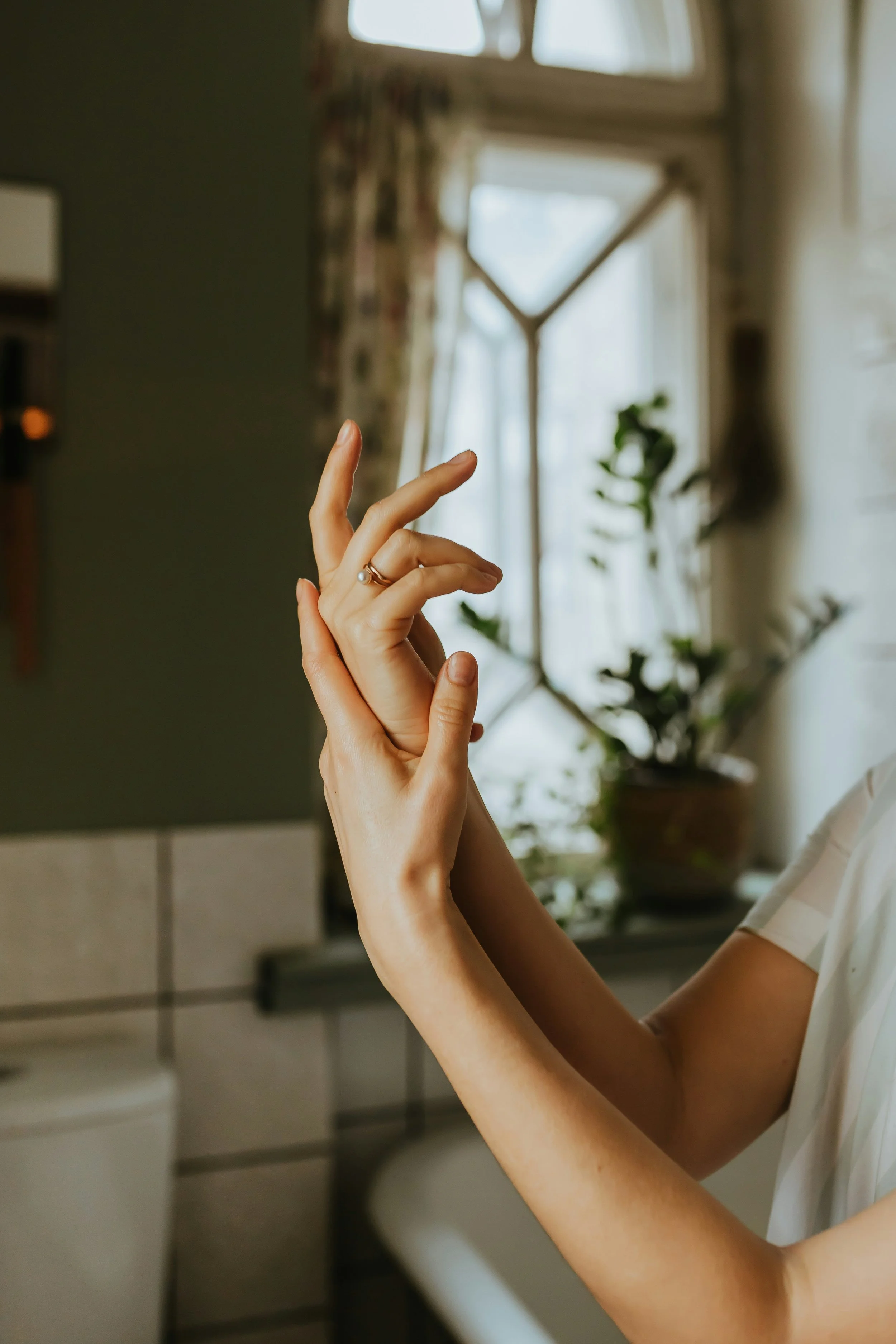 Hands holding each other in bathroom | How GLP-1 Medications Reduce Inflammation