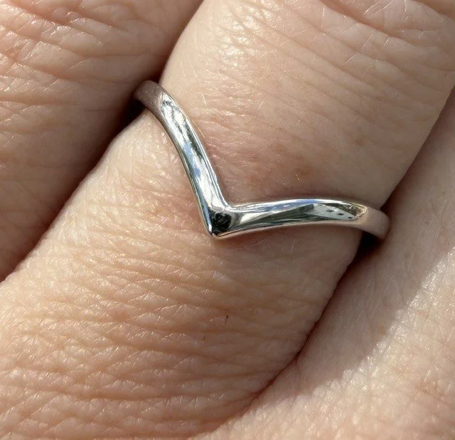Dainty V Shaped Wedding Band.jpg