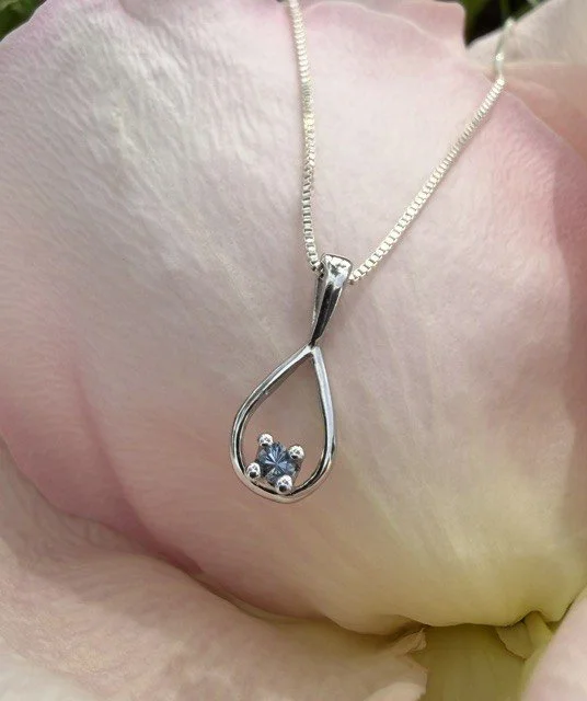 Dainty Dew Drop Yogo Sapphire Pendant