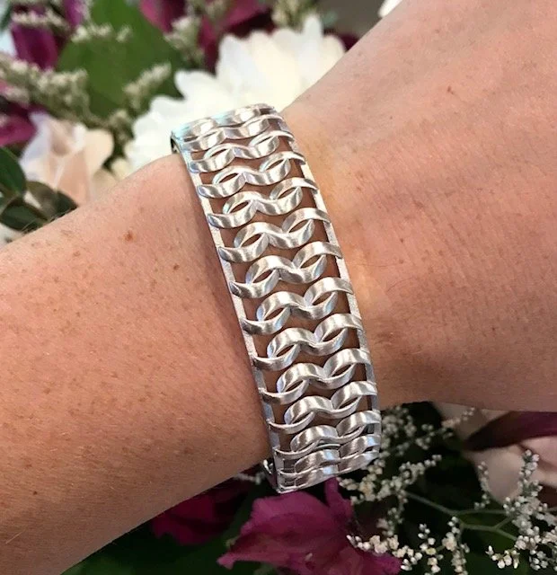 Fashion Cuff Bracelet.jpg