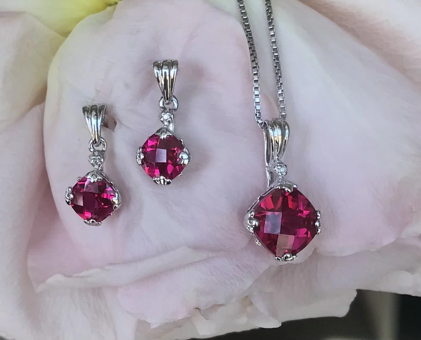 Lab Ruby Valentine's Day Earring & Pendant Set.jpg