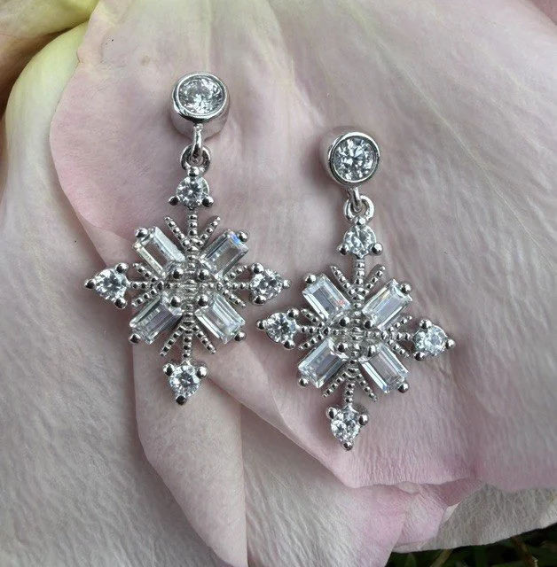Sparkly Snowflake Earrings