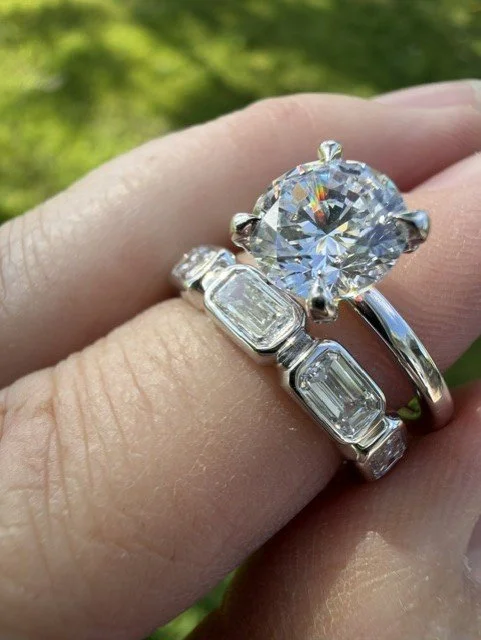 Emerald Cut East-West Eternity Band3.jpg