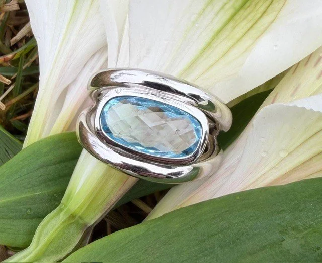 Checkerboard Cut Topaz Bezel Ring2.jpg