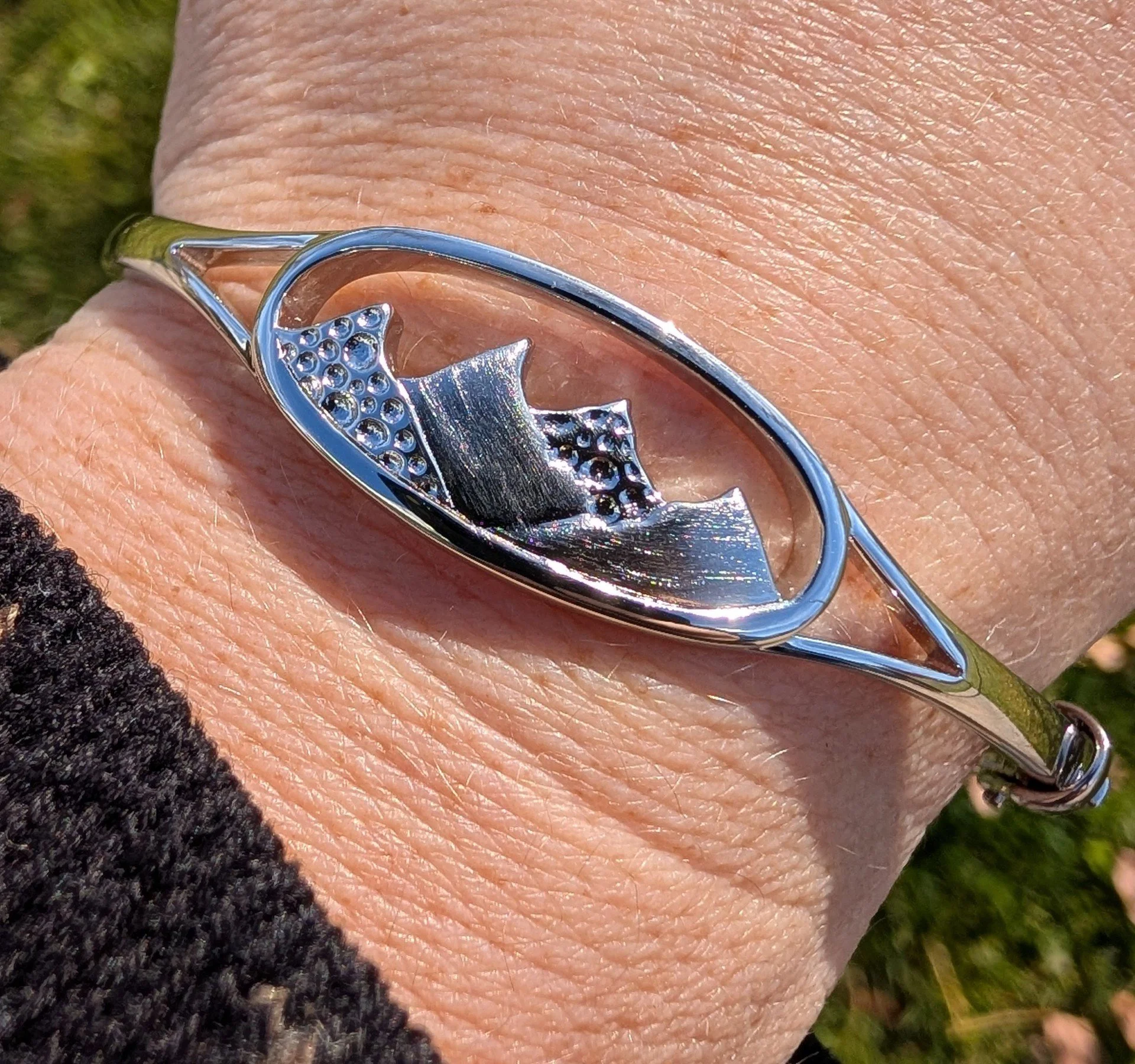 Textured Oval Mountain Scene Bangle Bracelet.jpg