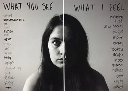 Black and white split portrait of a woman showing contrast between outer emotions and inner feelings, symbolizing depression, hidden pain, and healing in therapy.