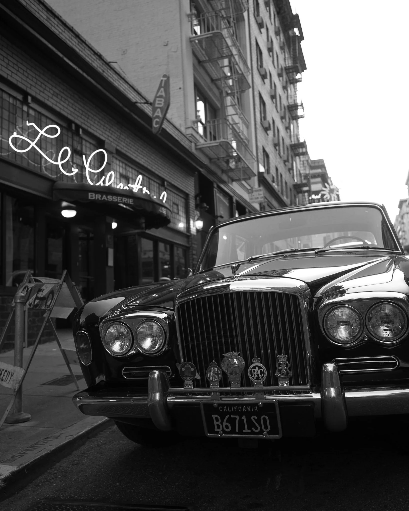 L1001093.jpg