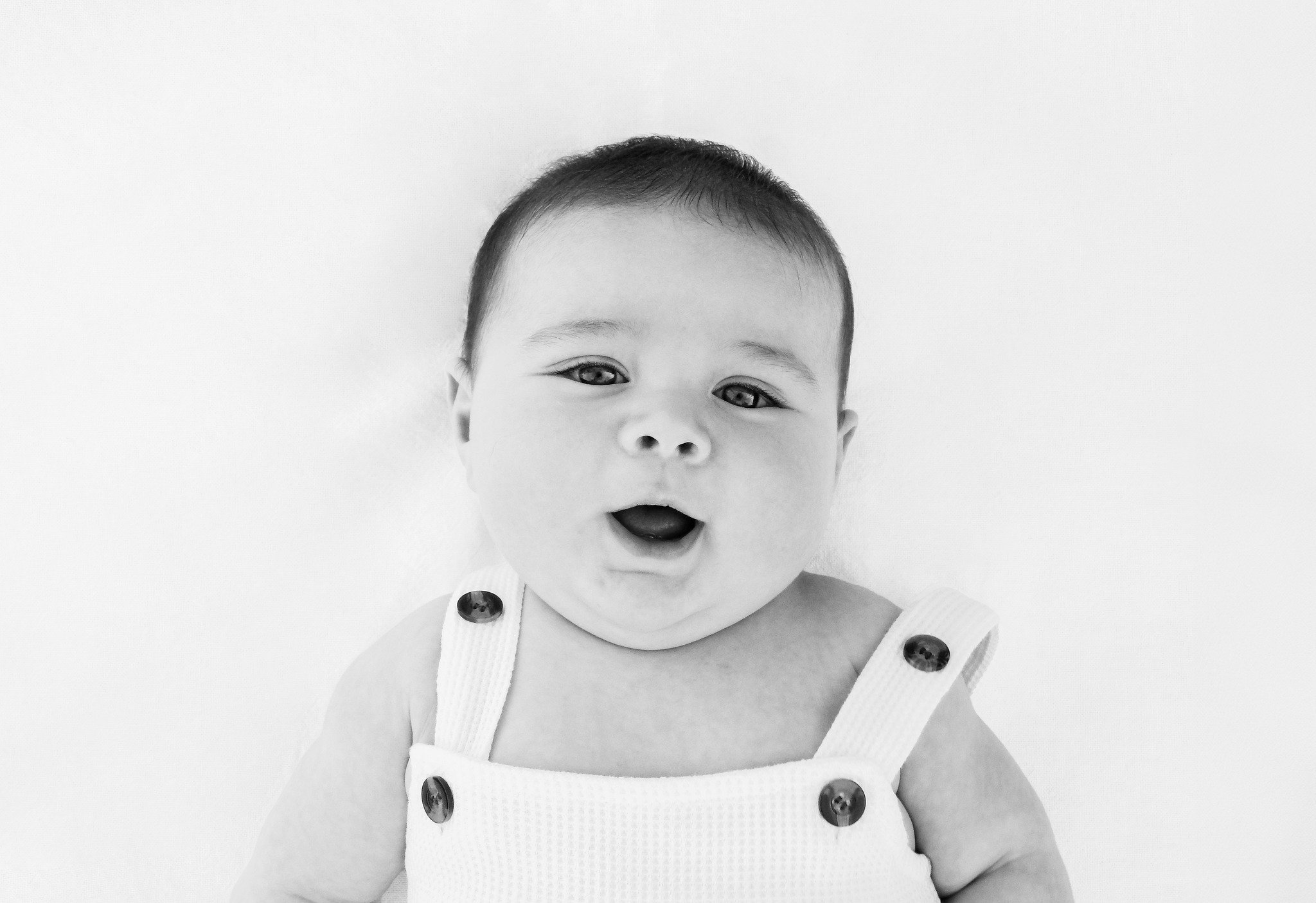 Capturing the tiniest moments that make the biggest memories. ✨👶🏼

We did a session with baby Xiven at 3 months old, where his adorable giggles to those tiny toes and big blue eyes shone through. 👶🏼💙

Check out more on our website! 📲