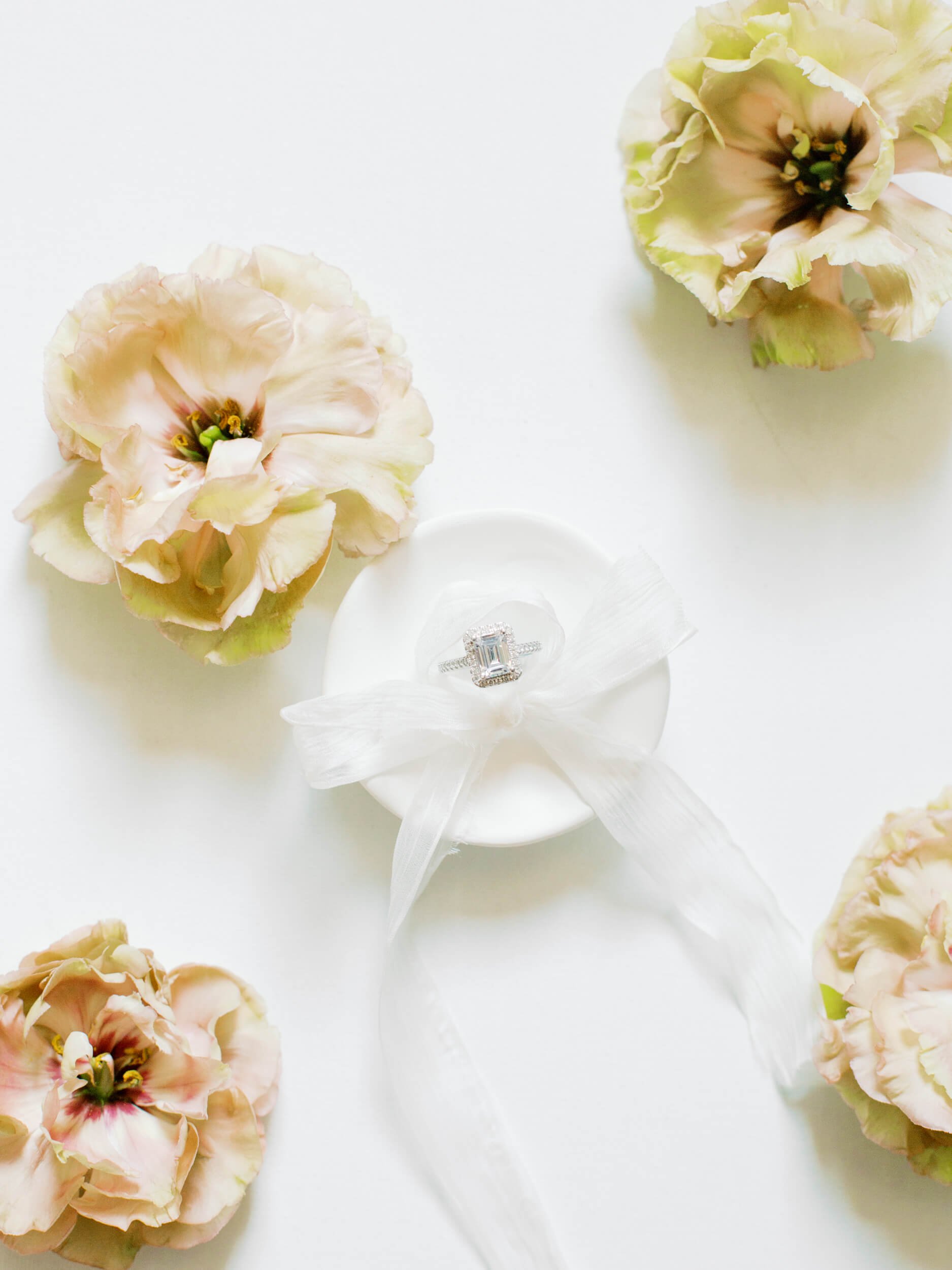 FlatLay_Tip_For_Brides_Tiffany_Sangster_Photography-18.jpg