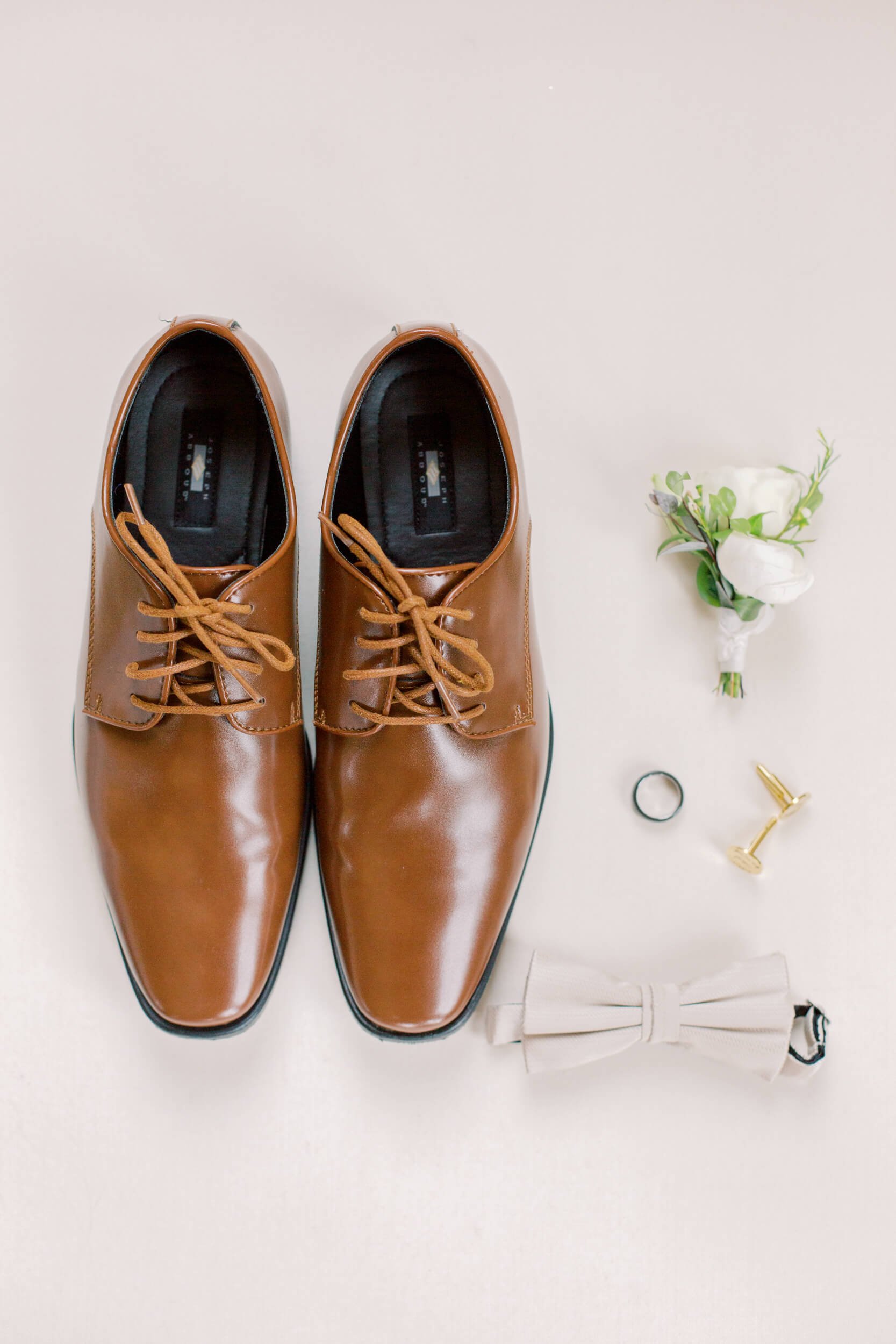 FlatLay_Tip_For_Brides_Tiffany_Sangster_Photography-20.jpg