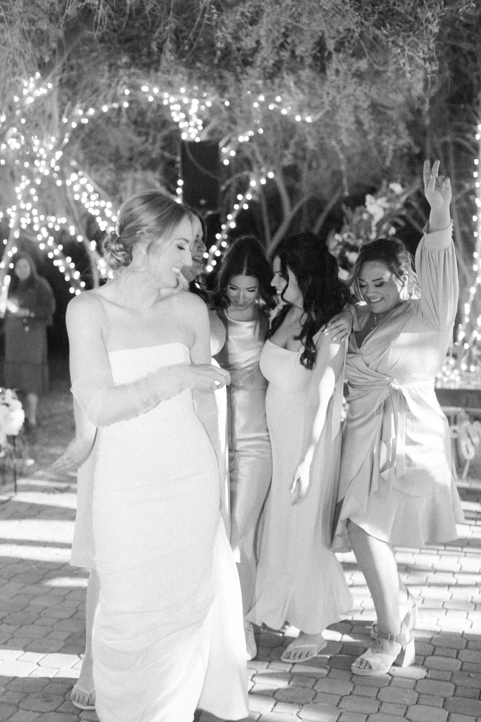 Las_Vegas_Wedding_Photographer_Romantic_Luxury-60.jpg