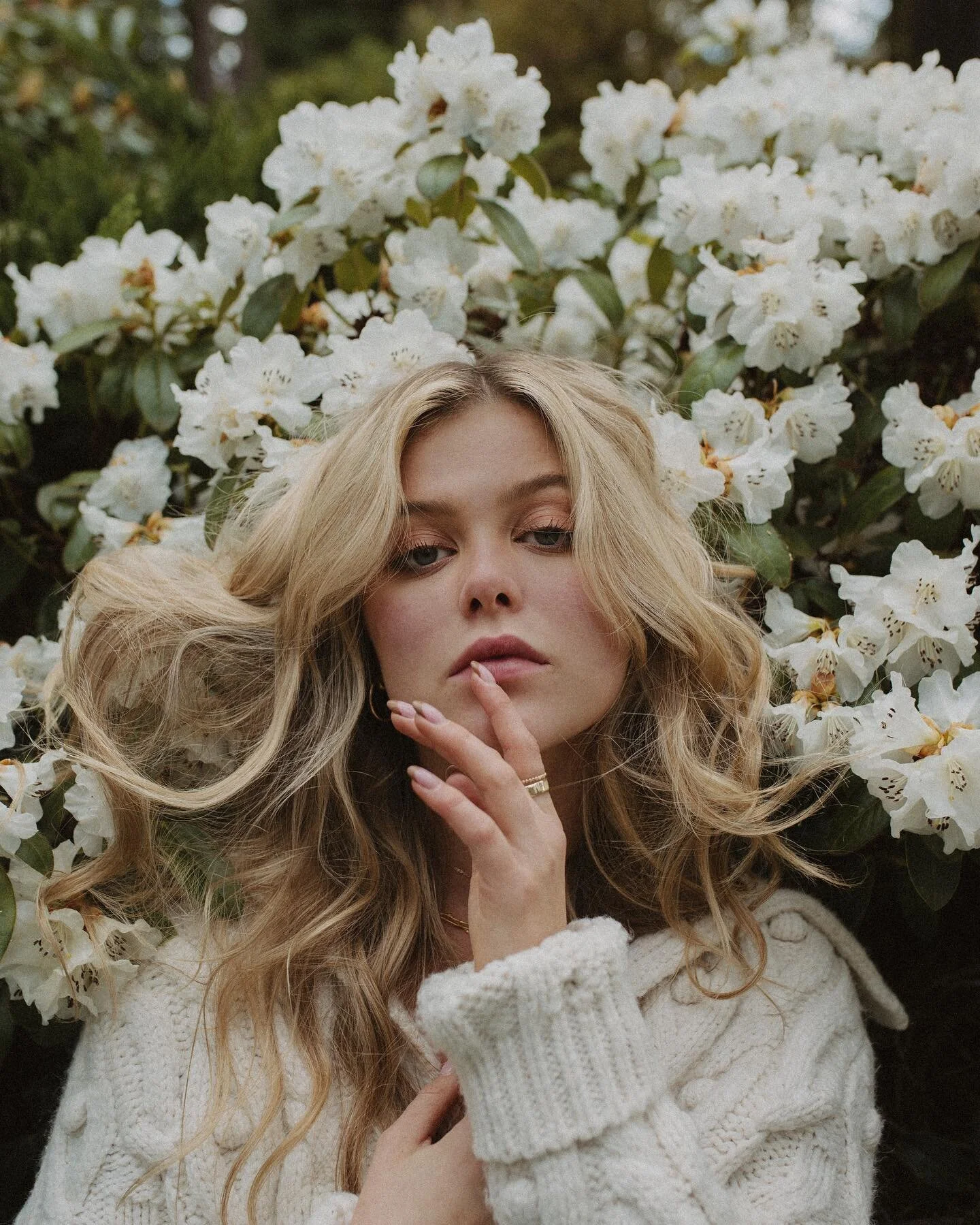 springtime &lsquo;21 in the Japanese garden for @fluxandstone 🌸

//

#moodygrams #moody #moodyports #moodyfilm #moodyphotography #lookslikefilm #filmisnotdead #filmcommunity #fujifilm #fuji #portraitvision_ #tumblrgirls #tumblrgirl #tumblraesthetic 