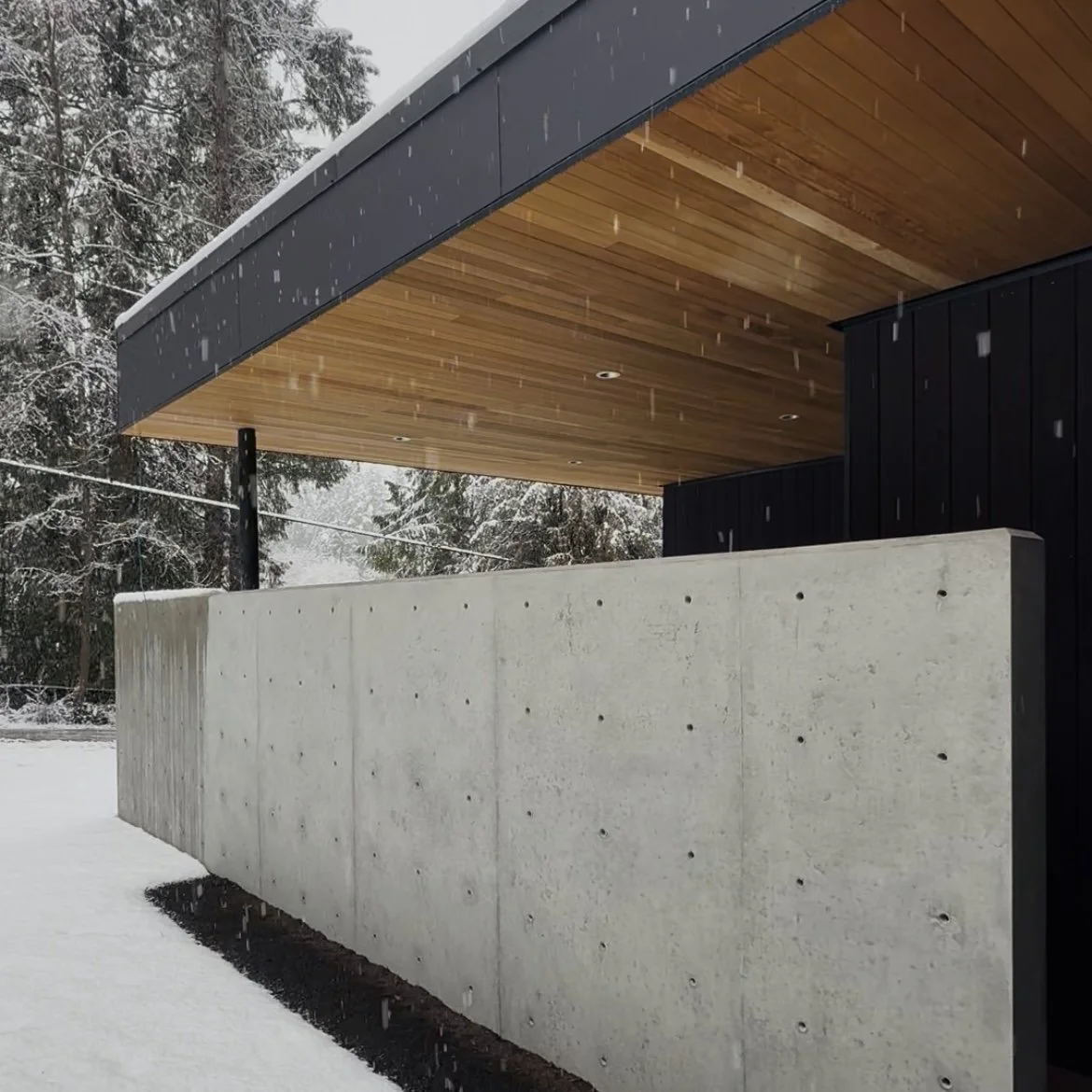 What Really Shapes a Custom Home in Bellevue
