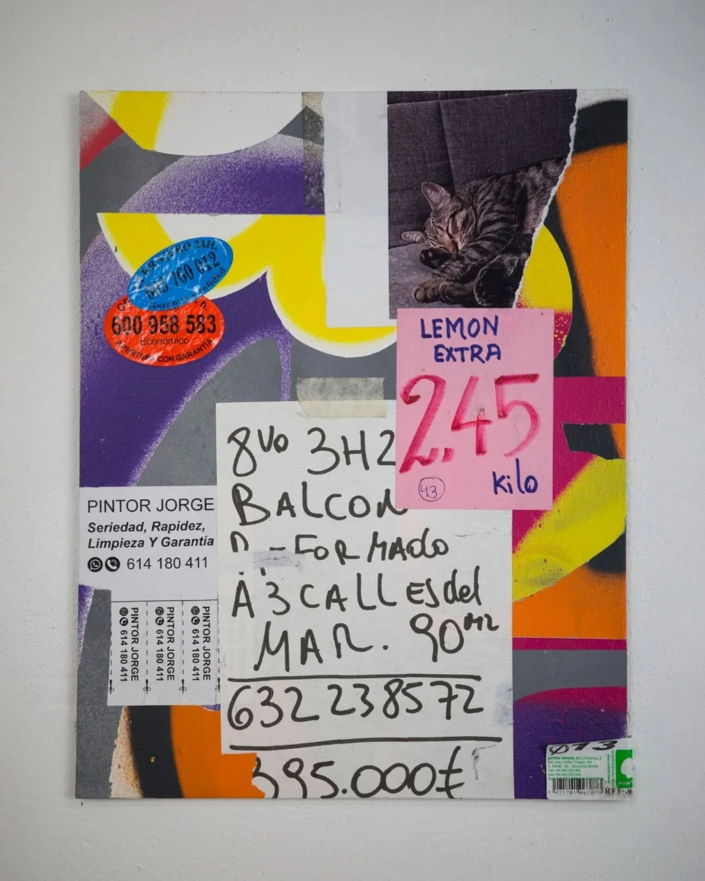 #185 #painting #ivngzmn

La serie FORUM resalta la capacidad gr&aacute;fica y material que presentan los papeles, avisos, stickers entre otros objetos que he recopilado en las calles de Barcelona.
_____

FORUM #021
Pintura en spray, acr&iacute;lico, 