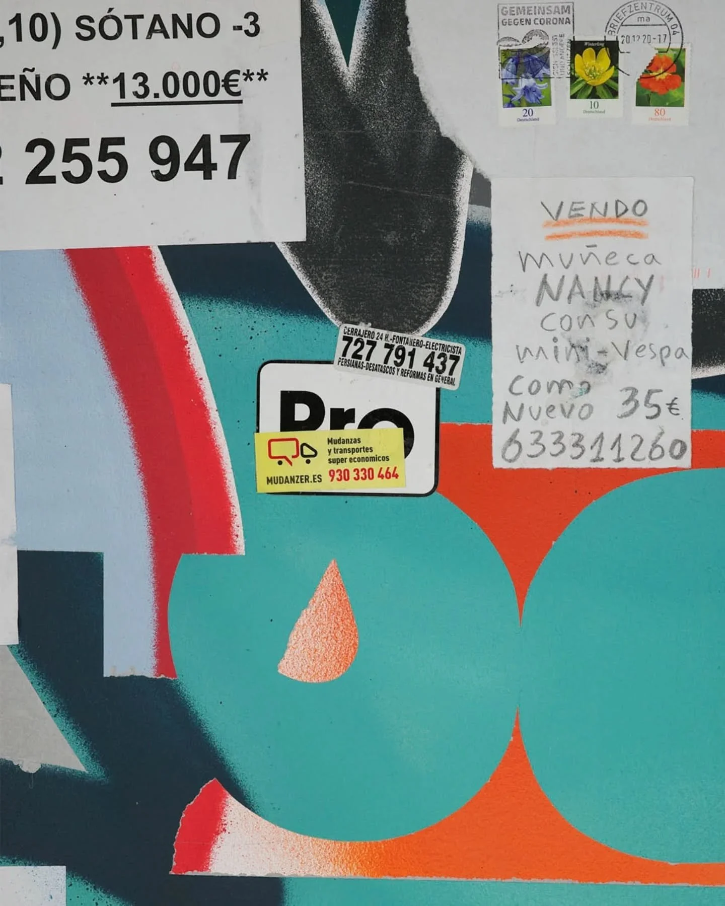 #detail #painting #ivngzmndetail

_____ 

FORUM #024
Pintura en spray, acr&iacute;lico, papel, stickers_
Panel de madera_
100 x 80 x 5 cm_
2025_