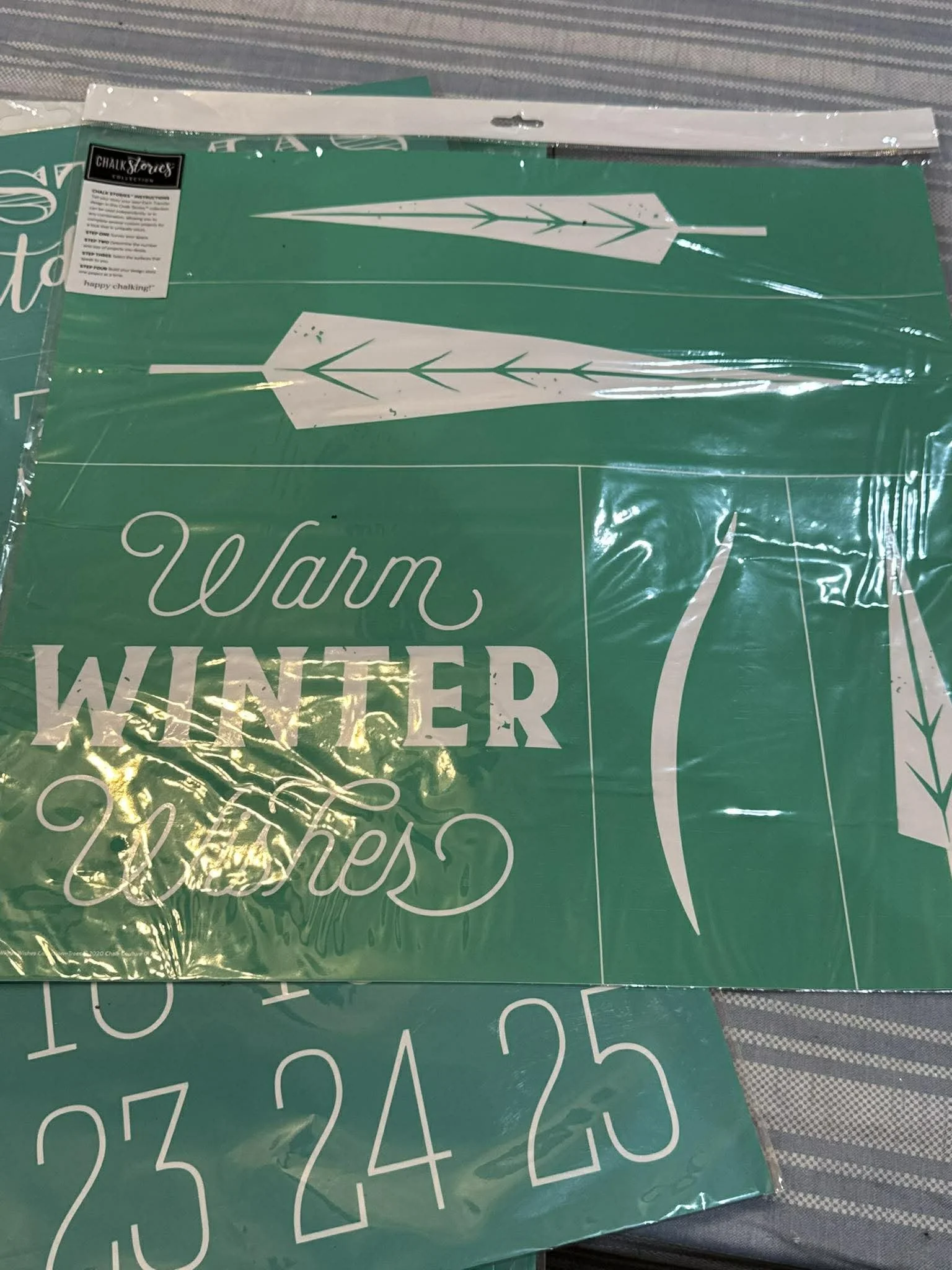 christmas stencil 18x18