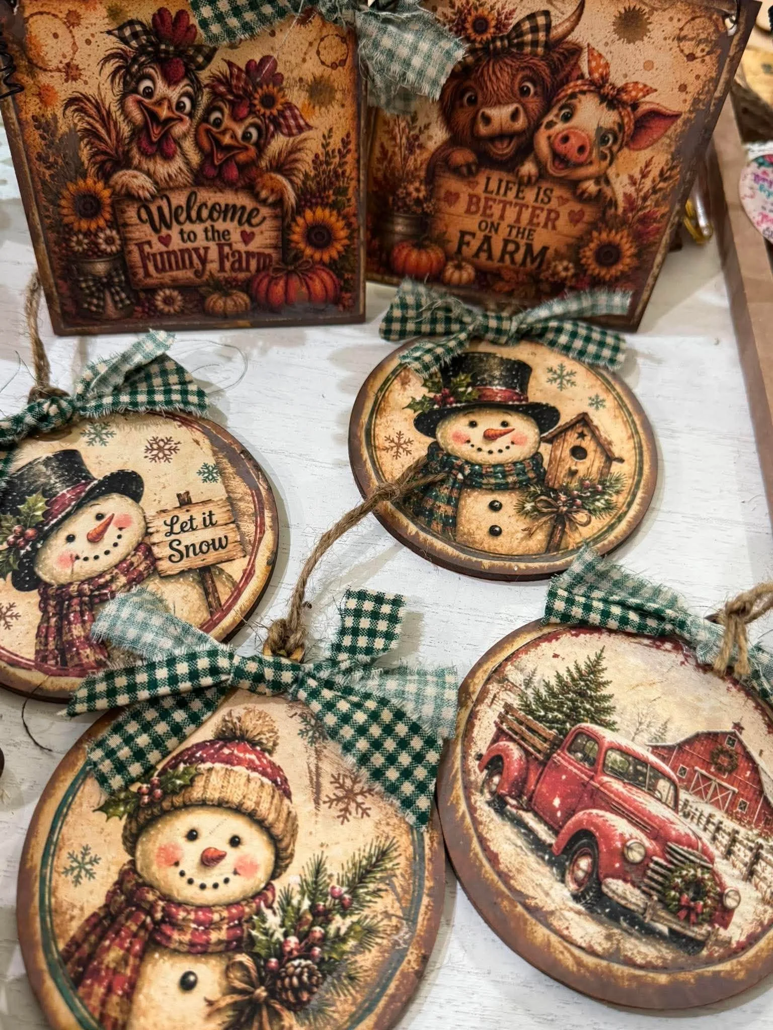 ornaments .jpg