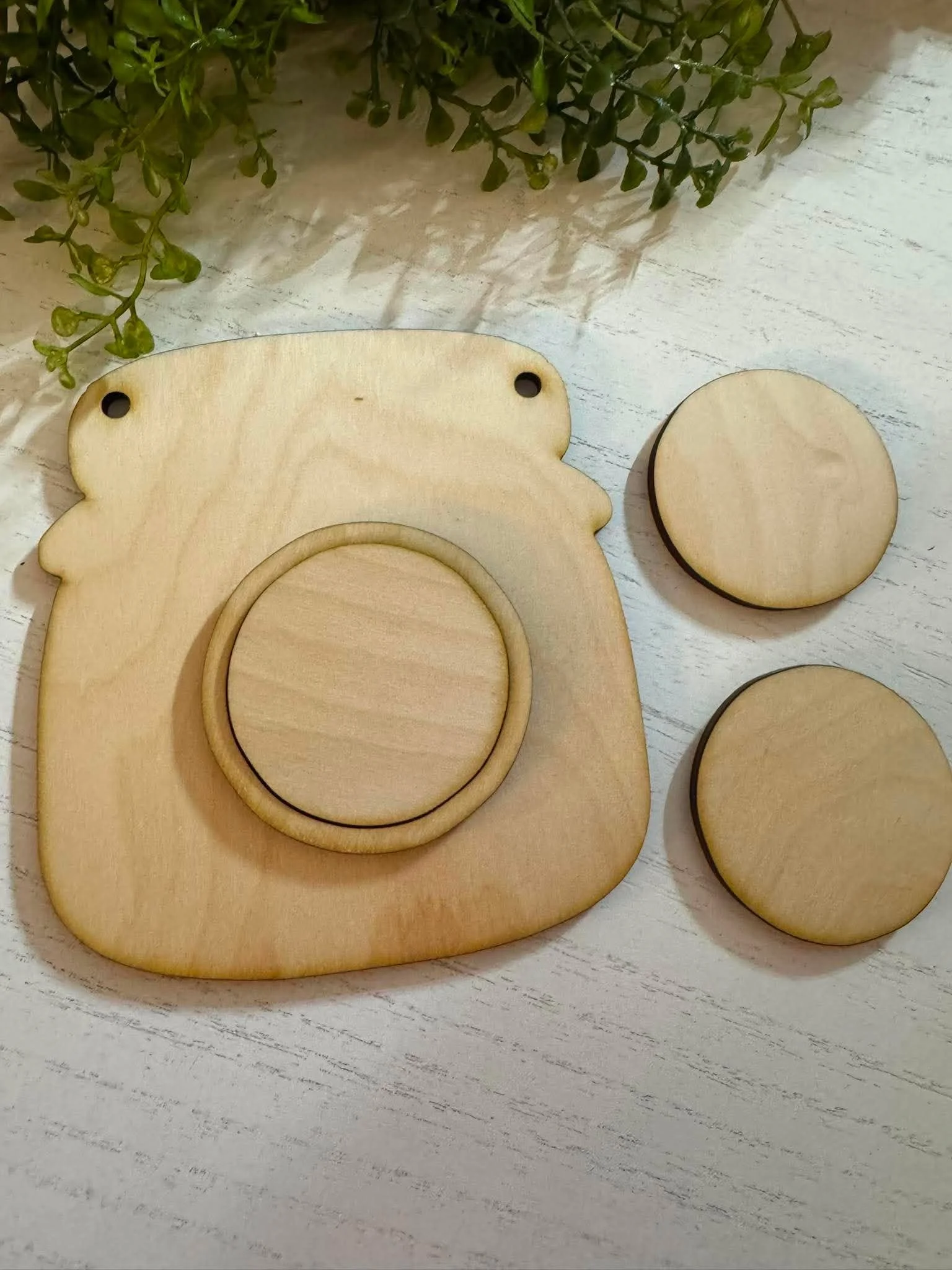 5.5 by 5 inch interchangeable jar with three interchangeable inserts