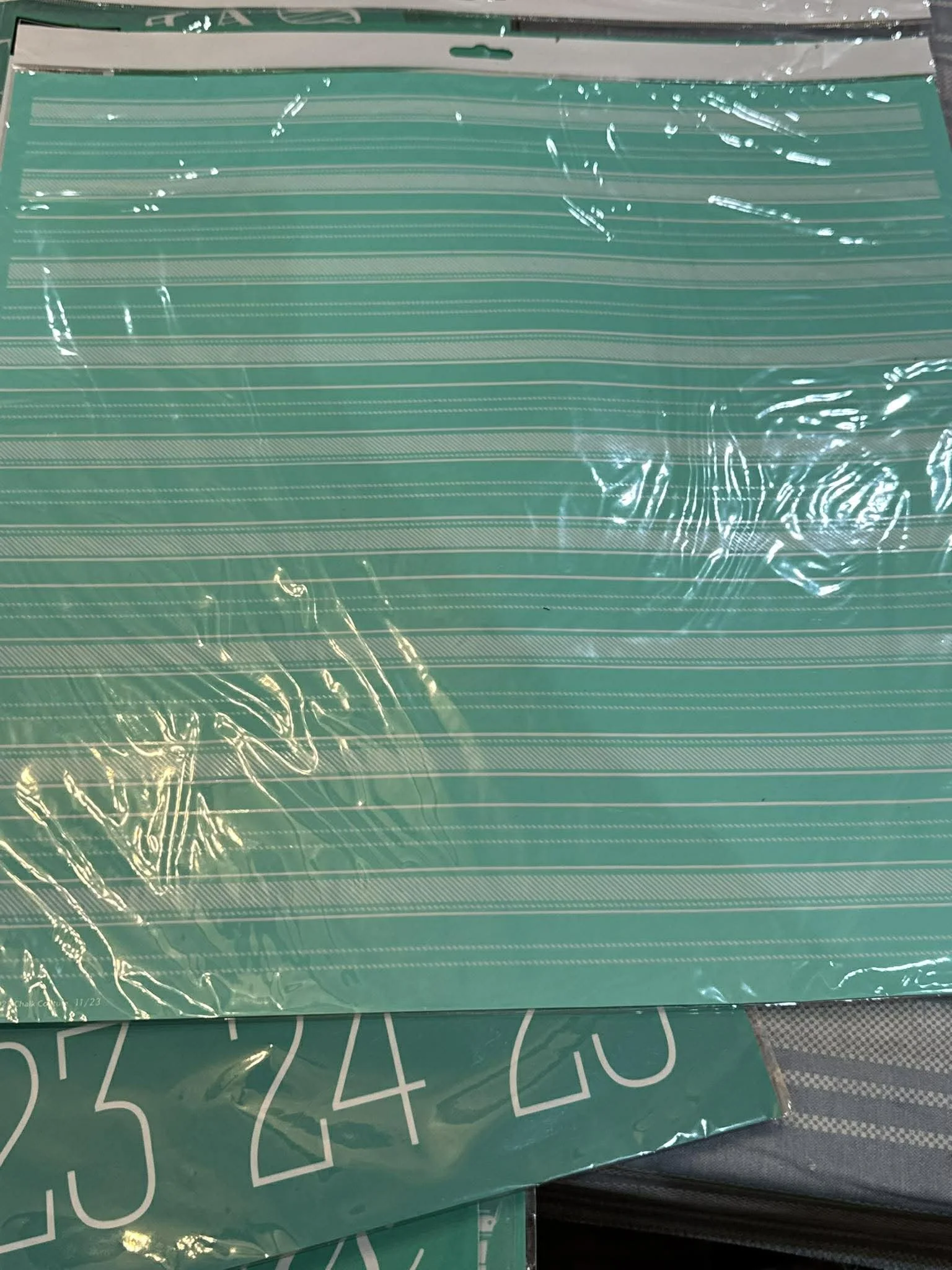 woven print stencil 18x18