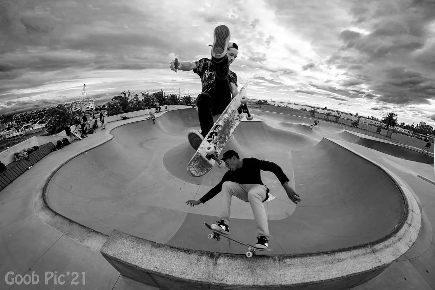 Unpublished. This was 2015 when @bowmanhansen and @skategoat used to jam together. Couple of killer skaters. Here doing a sick doubles.