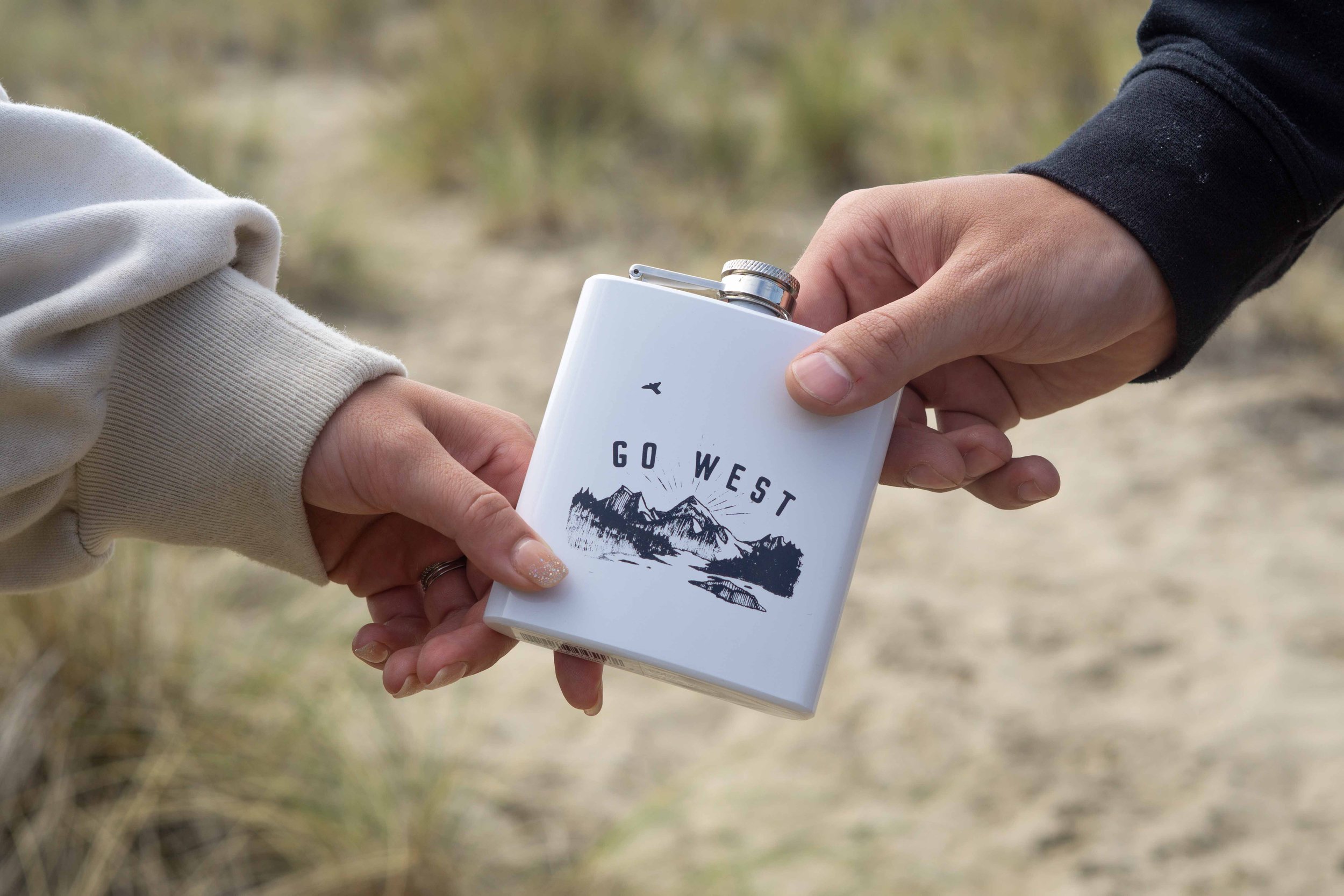 MW_Apparel_Oregon_Hats_Flask-65.jpg