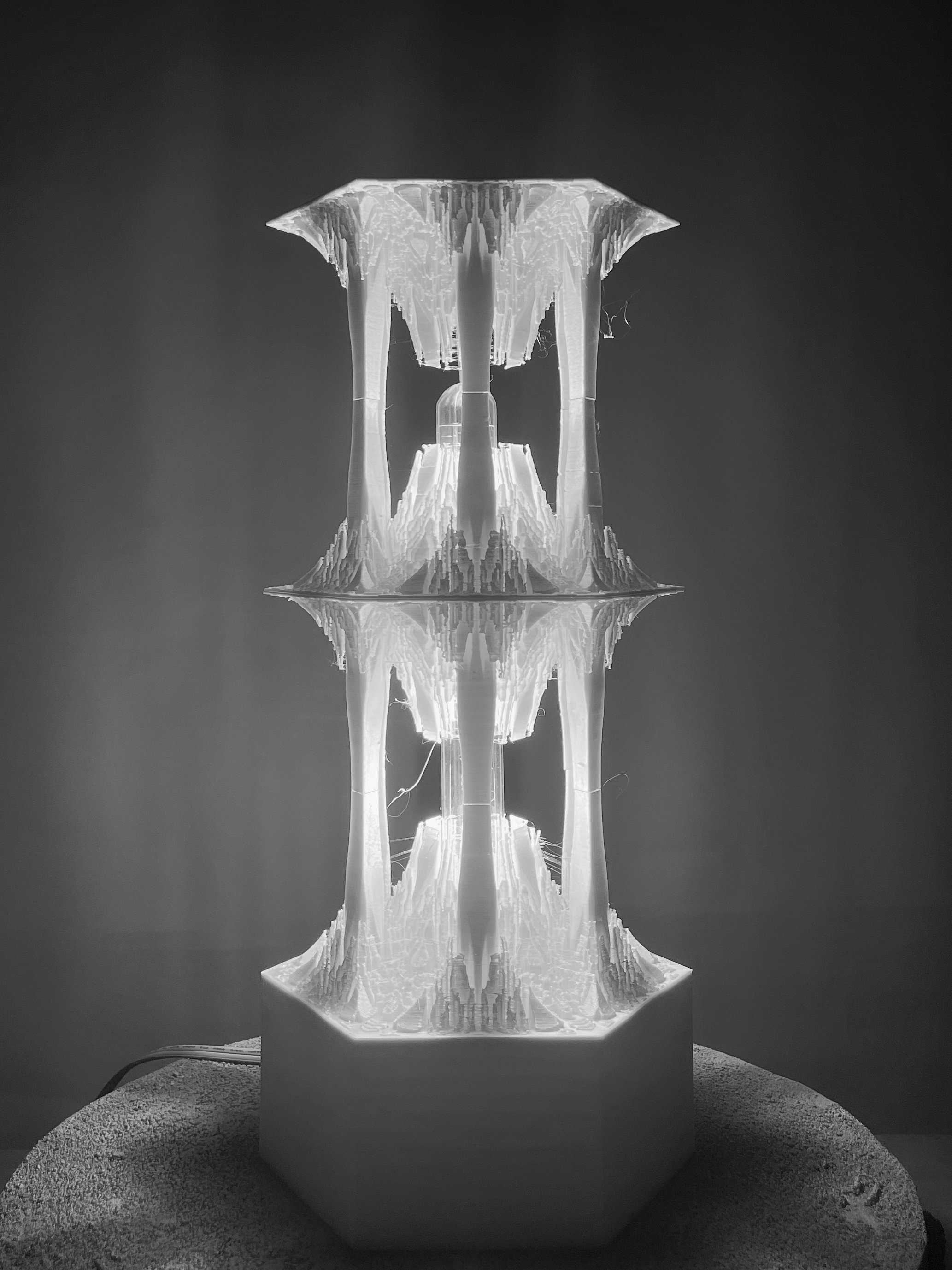 Kether's Ascension - Table lamp