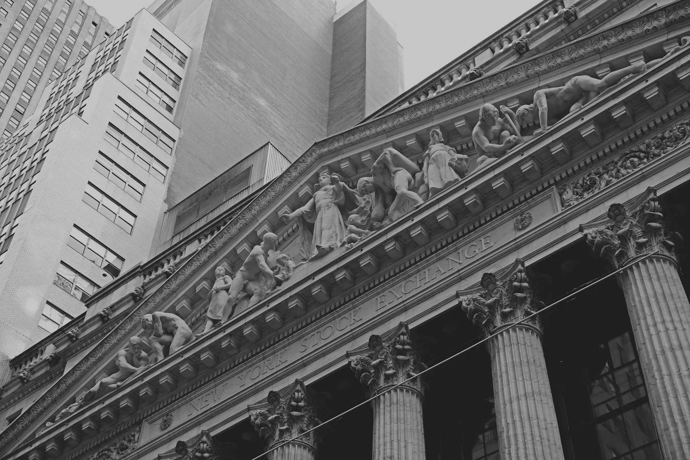 Moody image illustrating the themes of Empire by Queensrÿche