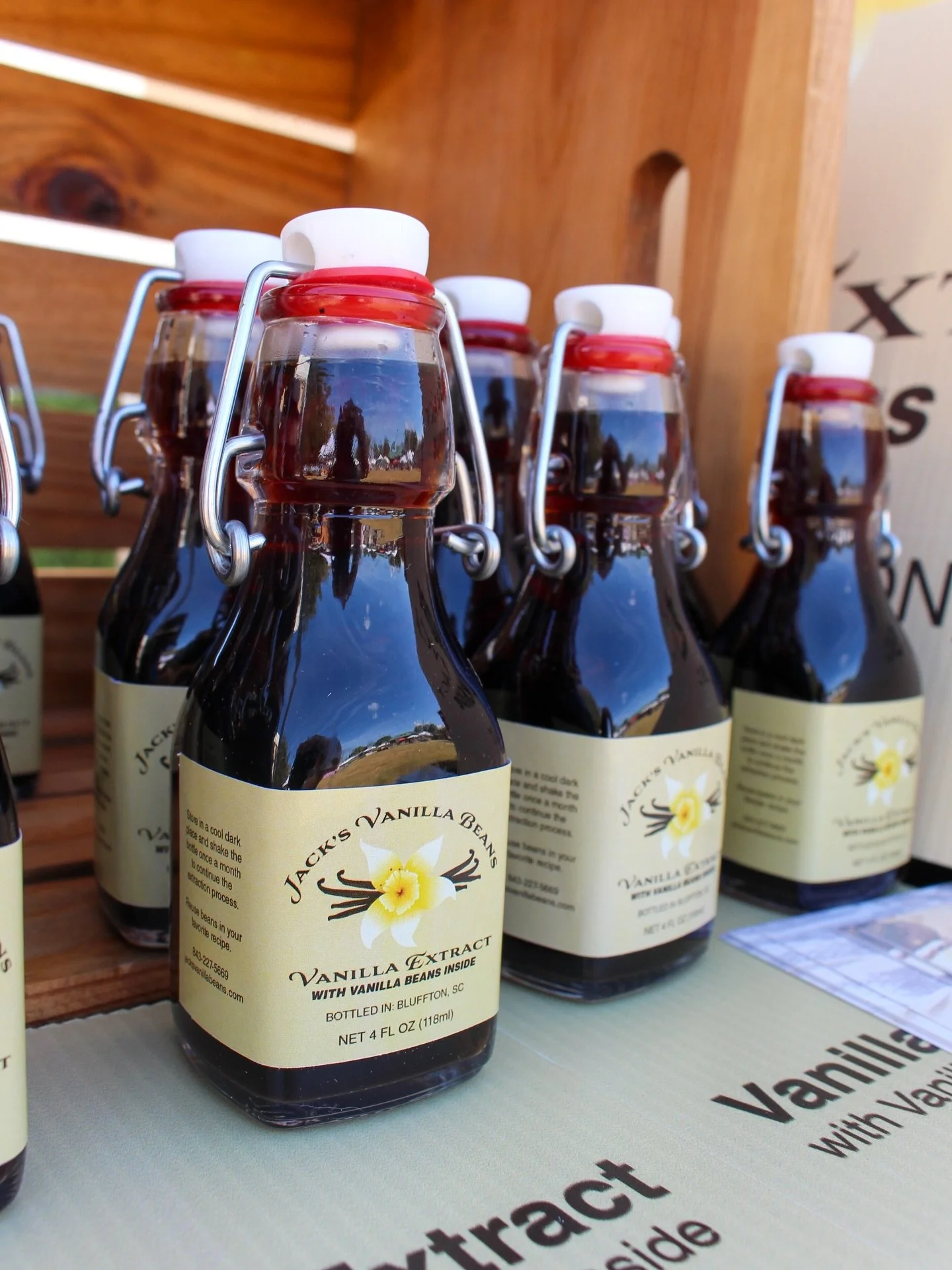 Vendor Spotlight: @jacksvanillabeans 

If you love baking (or just love a really good vanilla flavor), you have to check out this vanilla extract!

Each bottle is aged for a minimum of one year, giving it a rich, deep flavor that&rsquo;s ready to use