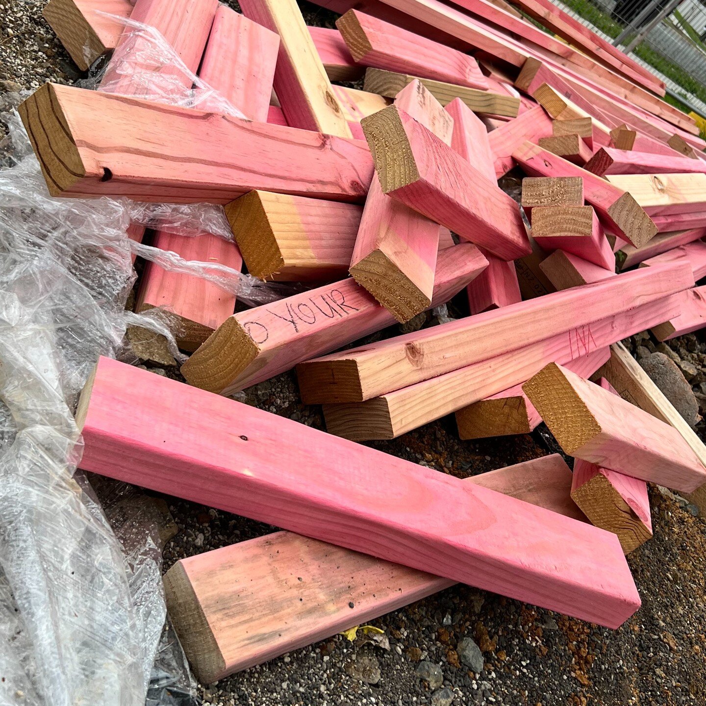 Bracedon Benefits Pt.3: Long Lasting

No two-pump chump here. Our braces can spend every day on site and you'll still get up to 5+ years out of one house lot.

Our in house mathematicians who we guaranteed passed 5th form maths have done the sums. 


