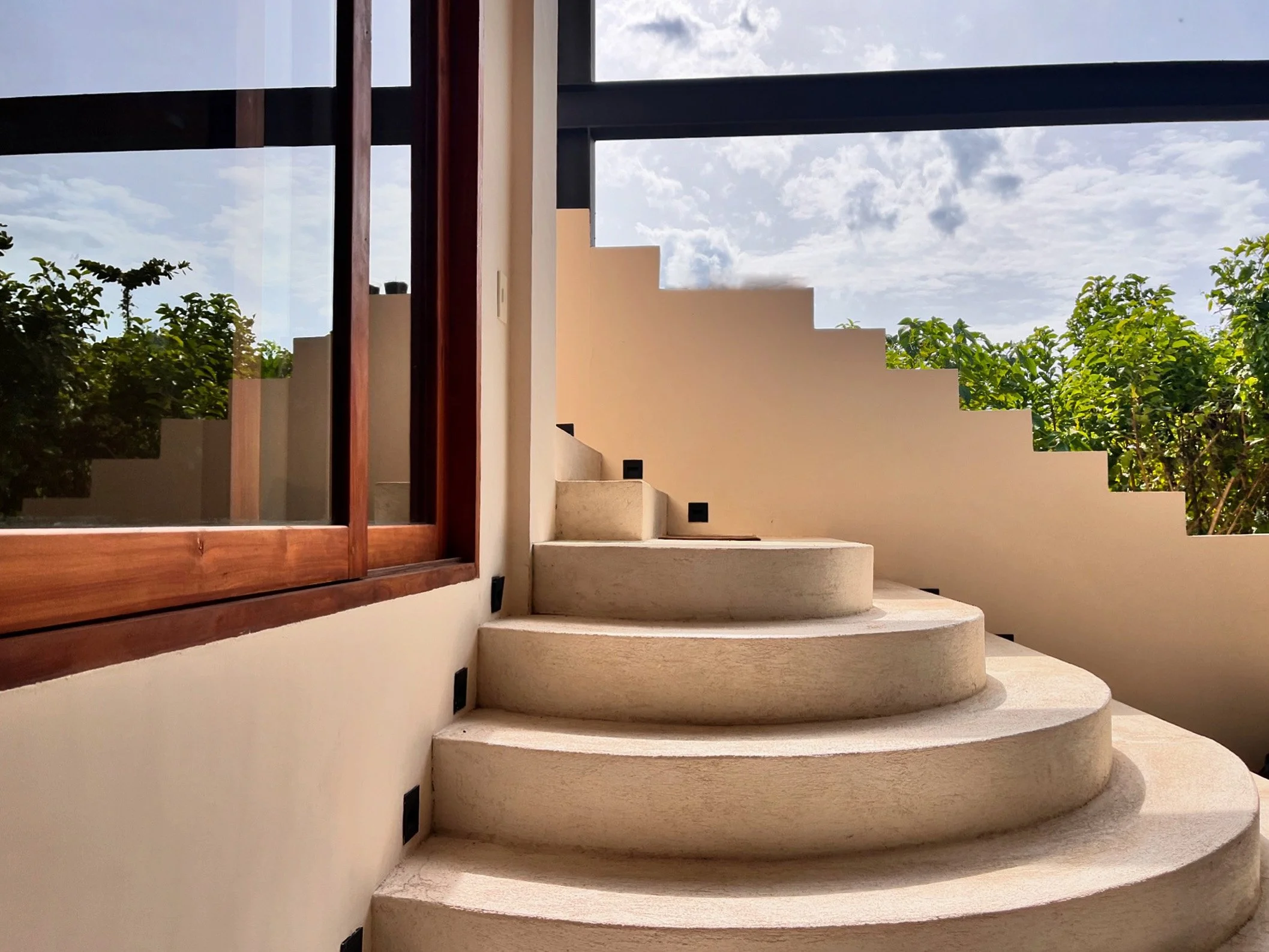 Z HOUSE
