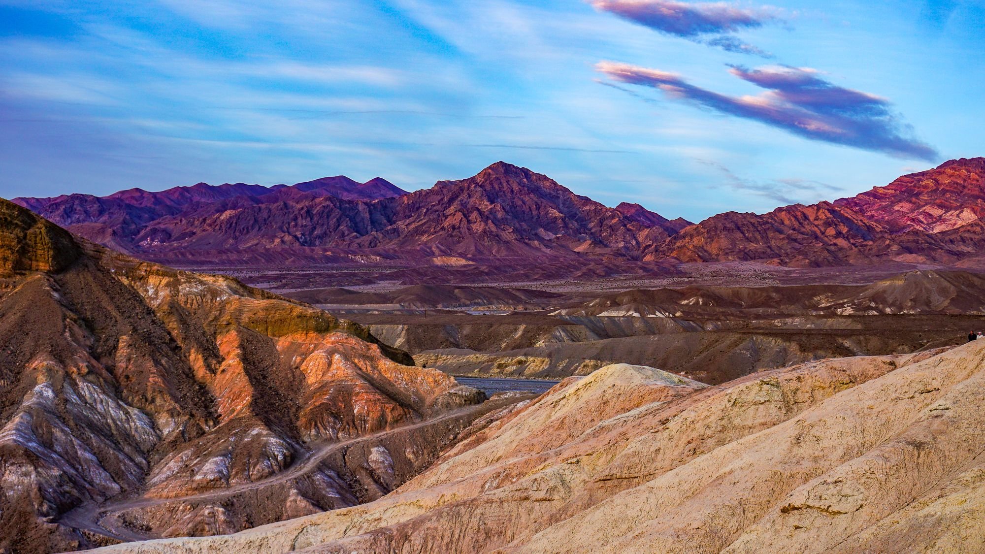 Death Valley National Park  //  CA  //  V1