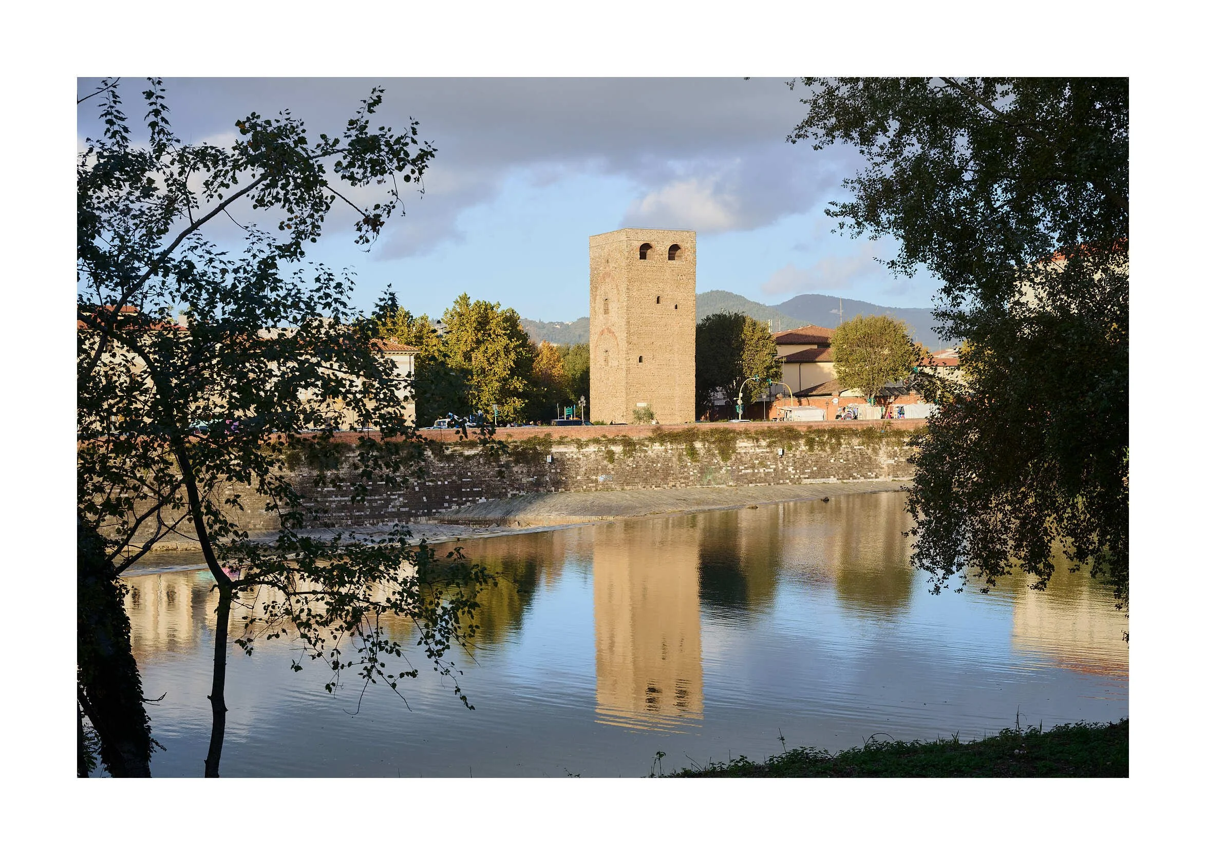23-11-17 - Florence The Arno River.jpg
