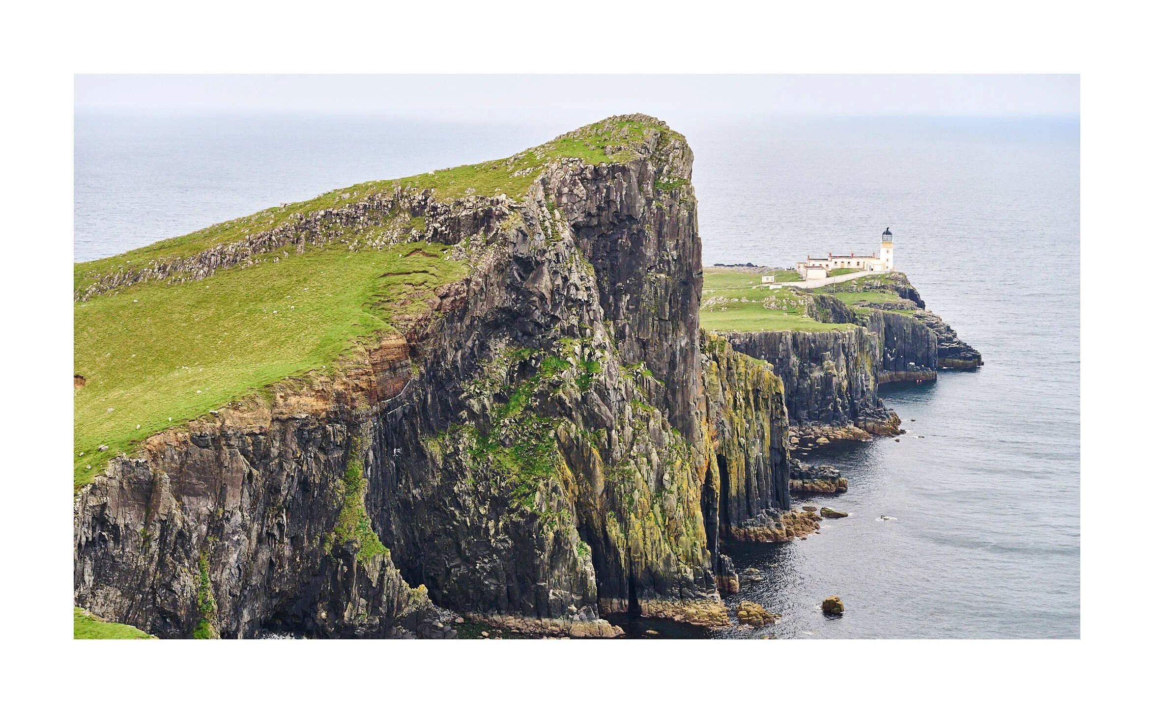 23-09-06 - Neist Point Lighthouse 12.jpg