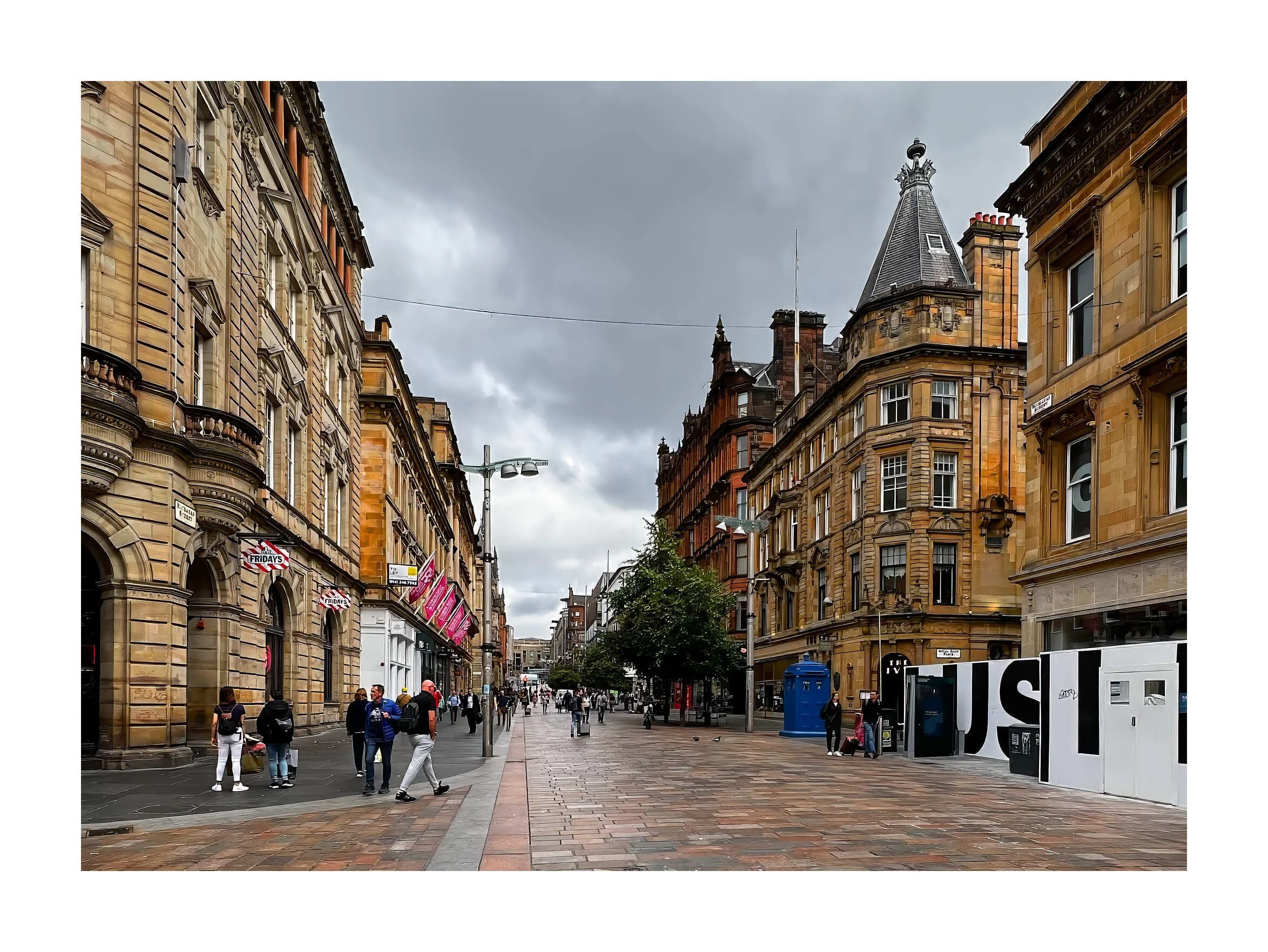 23-09-04 - Glasgow 12.jpg