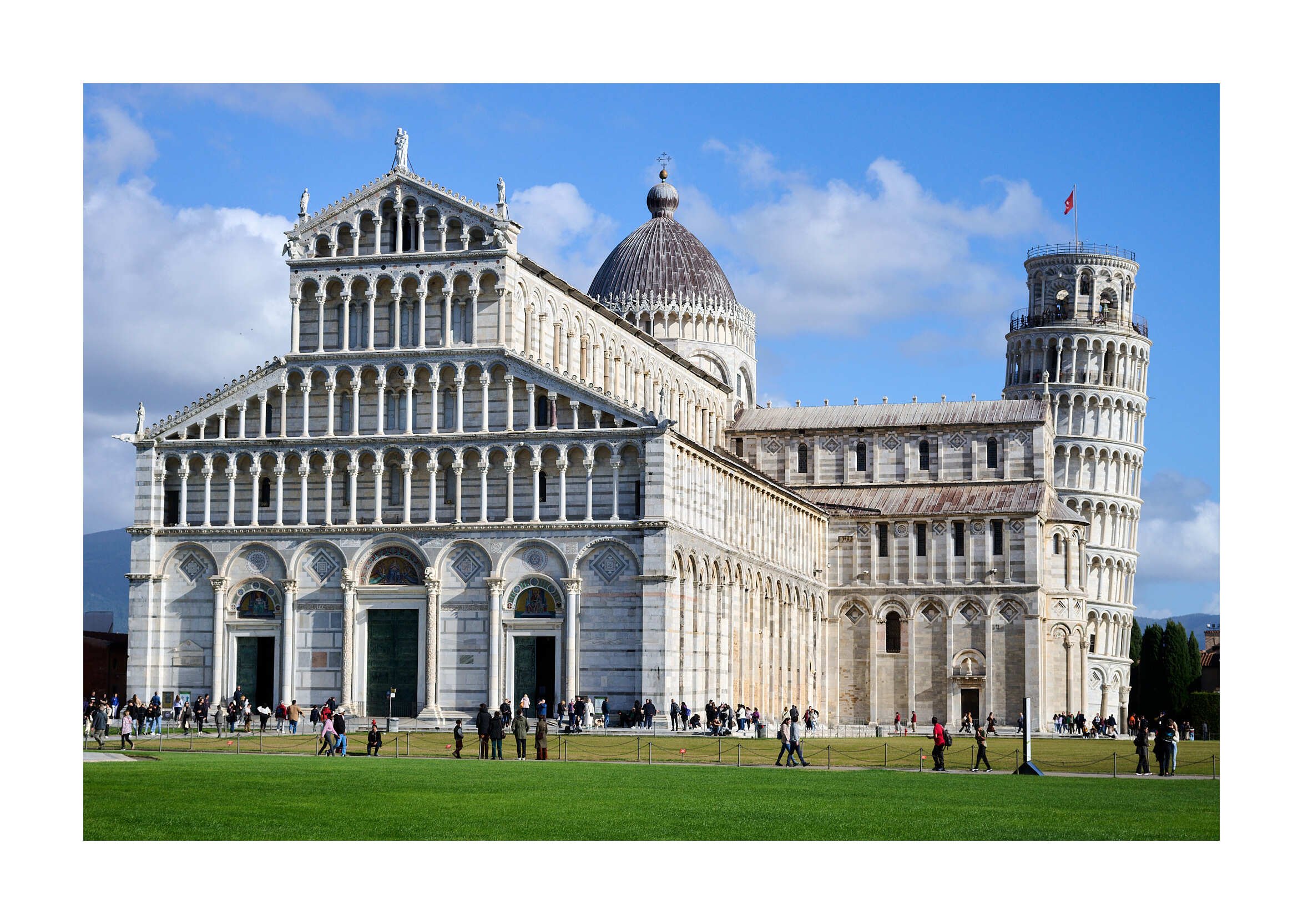 23-11-11 - Tuscany Pisa Catherdral 2.jpg