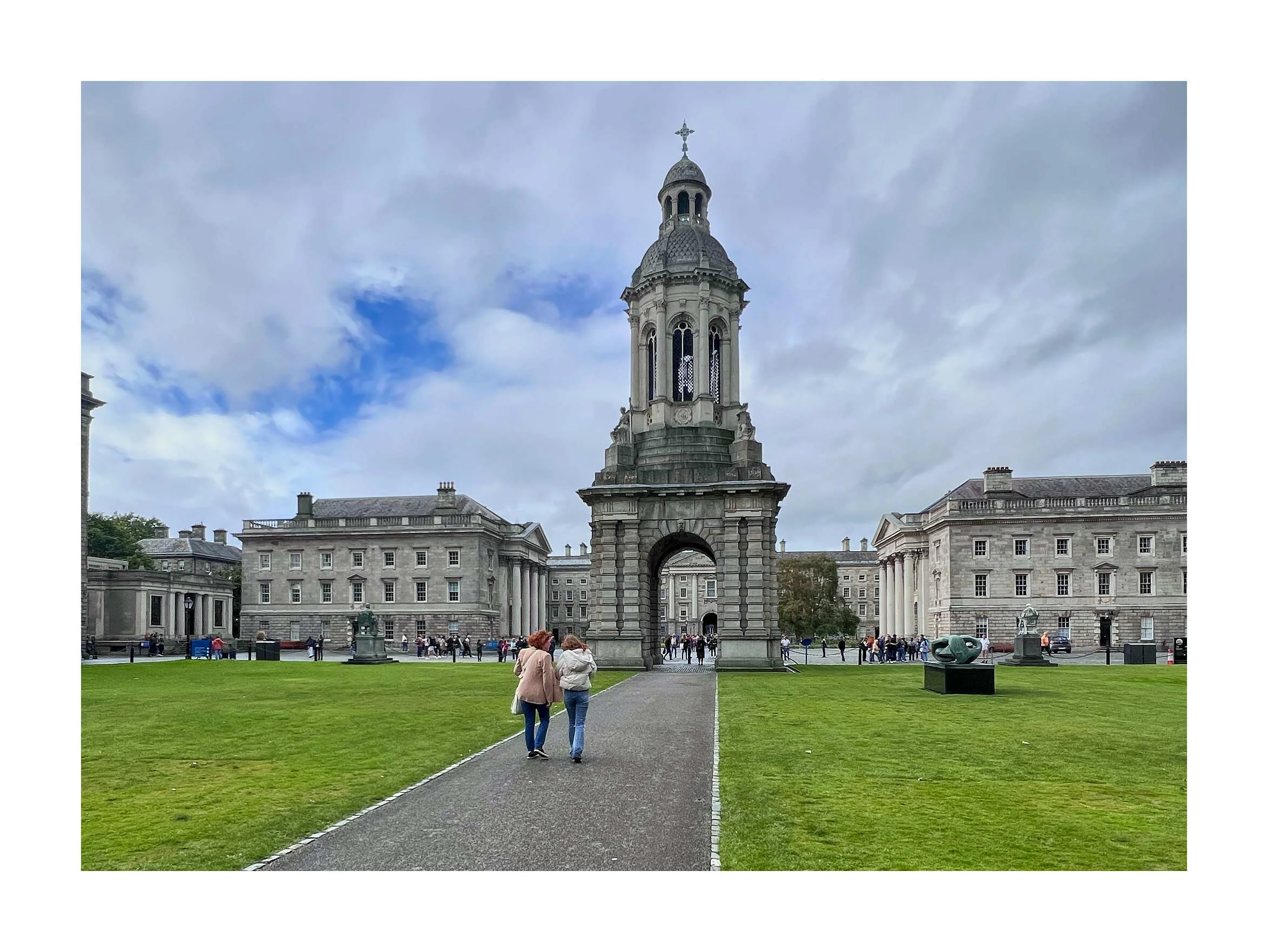 23-09-24 - Dublin Trinity College 11.jpg