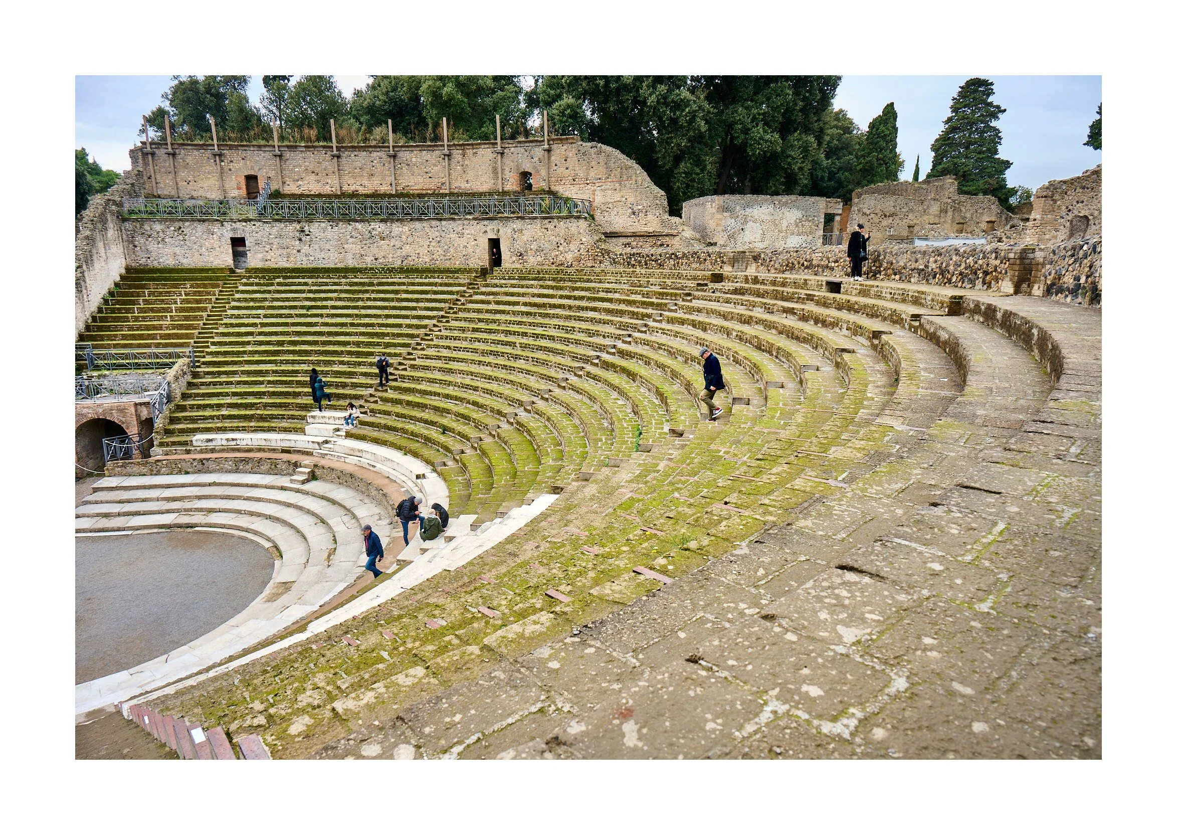 23-11-27 - Naples Pompeii 14.jpg