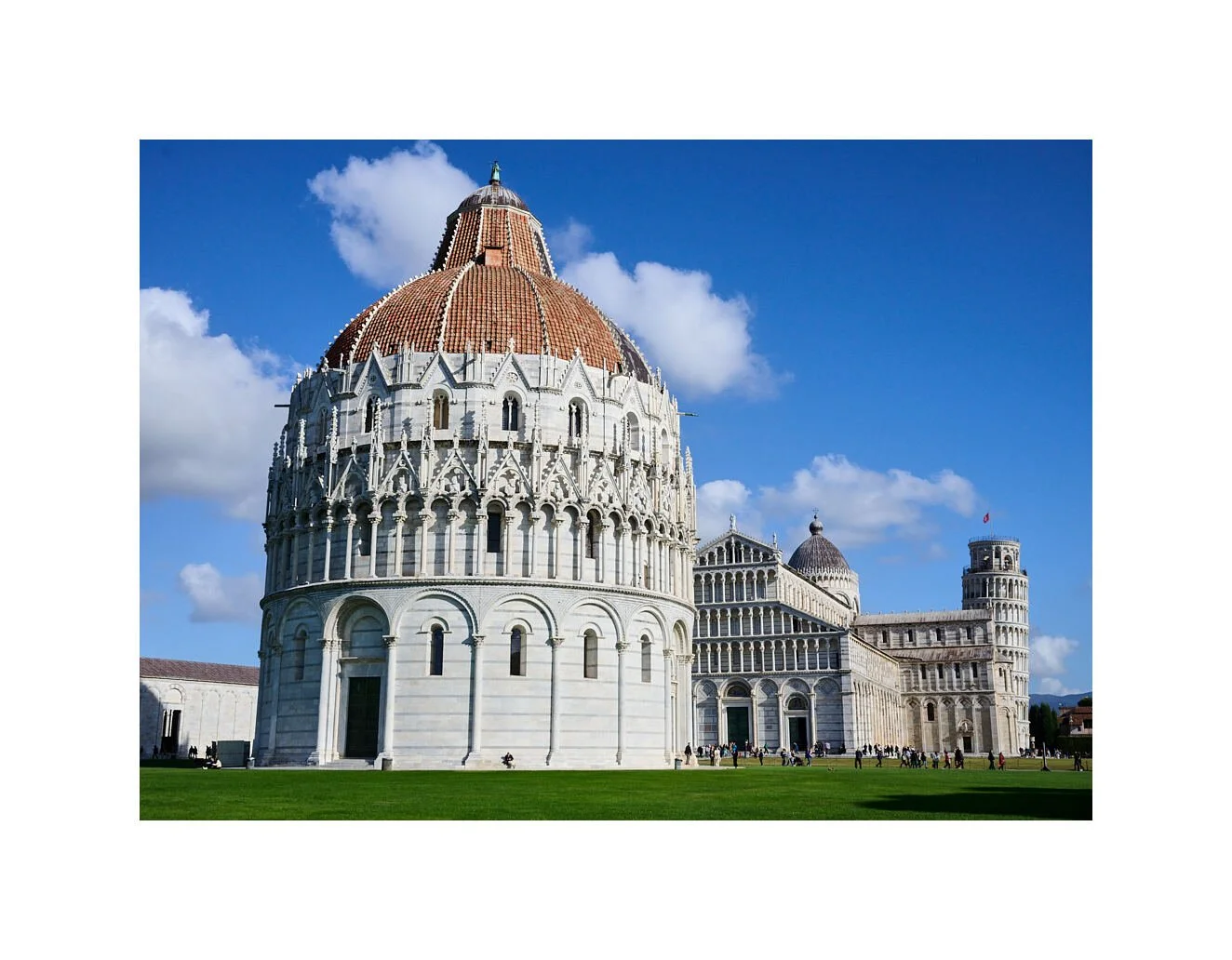 23-11-11 - Tuscany Pisa Baptistery.jpg