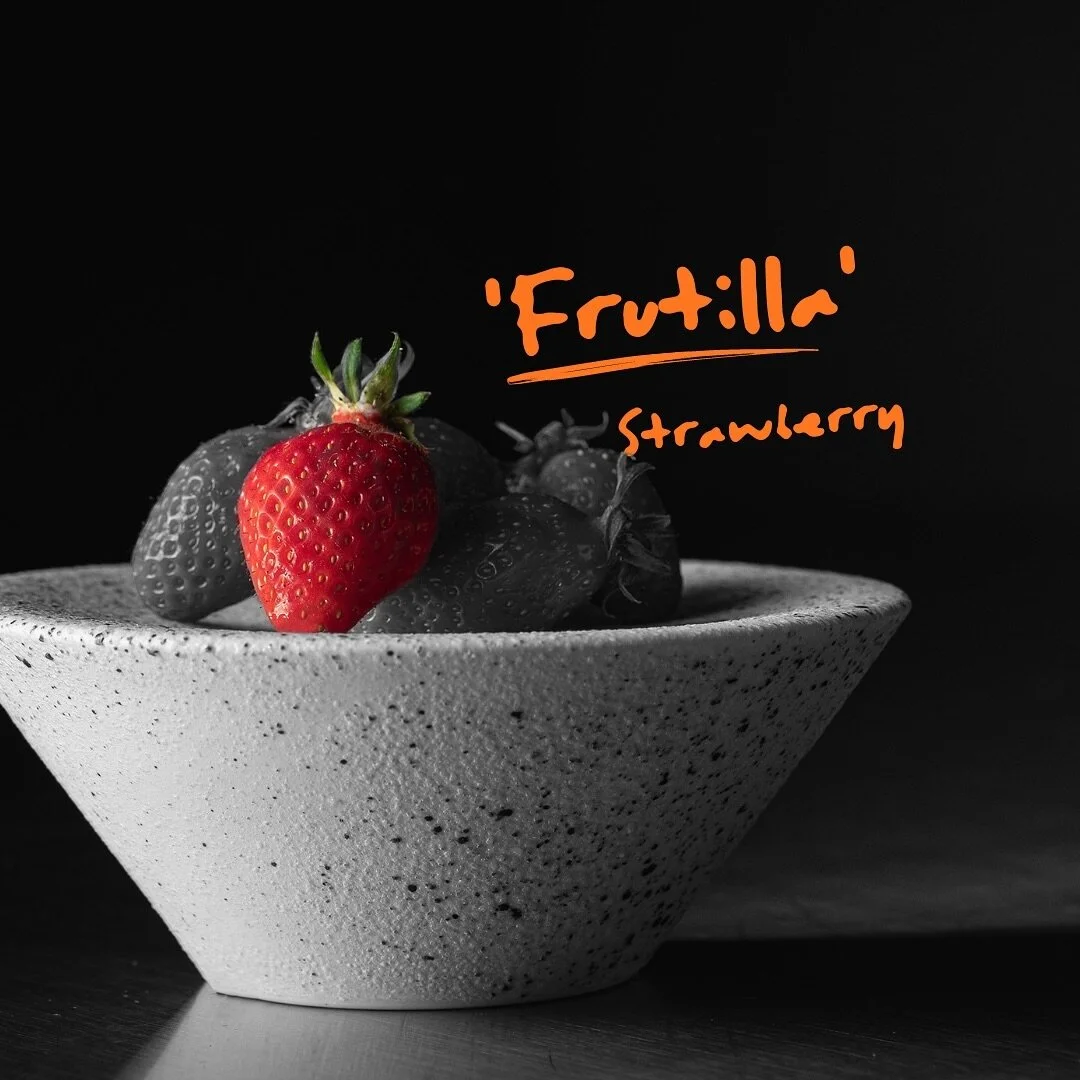 FRUTILLA &ndash; [FRU-TI-YA]

Within the Rosaceae (rose) family, there are certain fruits like strawberries. These renowned berries can be prepared in various delectable ways, both savoury and sweet. Taking advantage of their prime season, we have cr