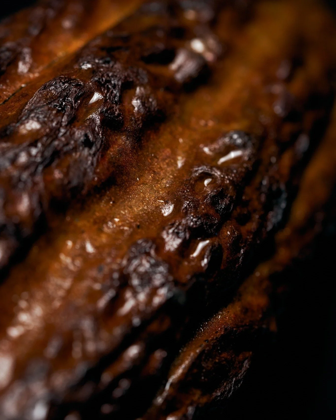 Micro shot of cocoa husk.

可可殼的特寫。

#MONOhkg #JIAgroup