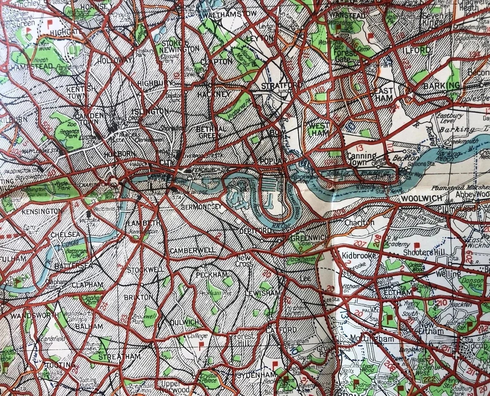 Road+Map+of+London+c1930+5.jpg