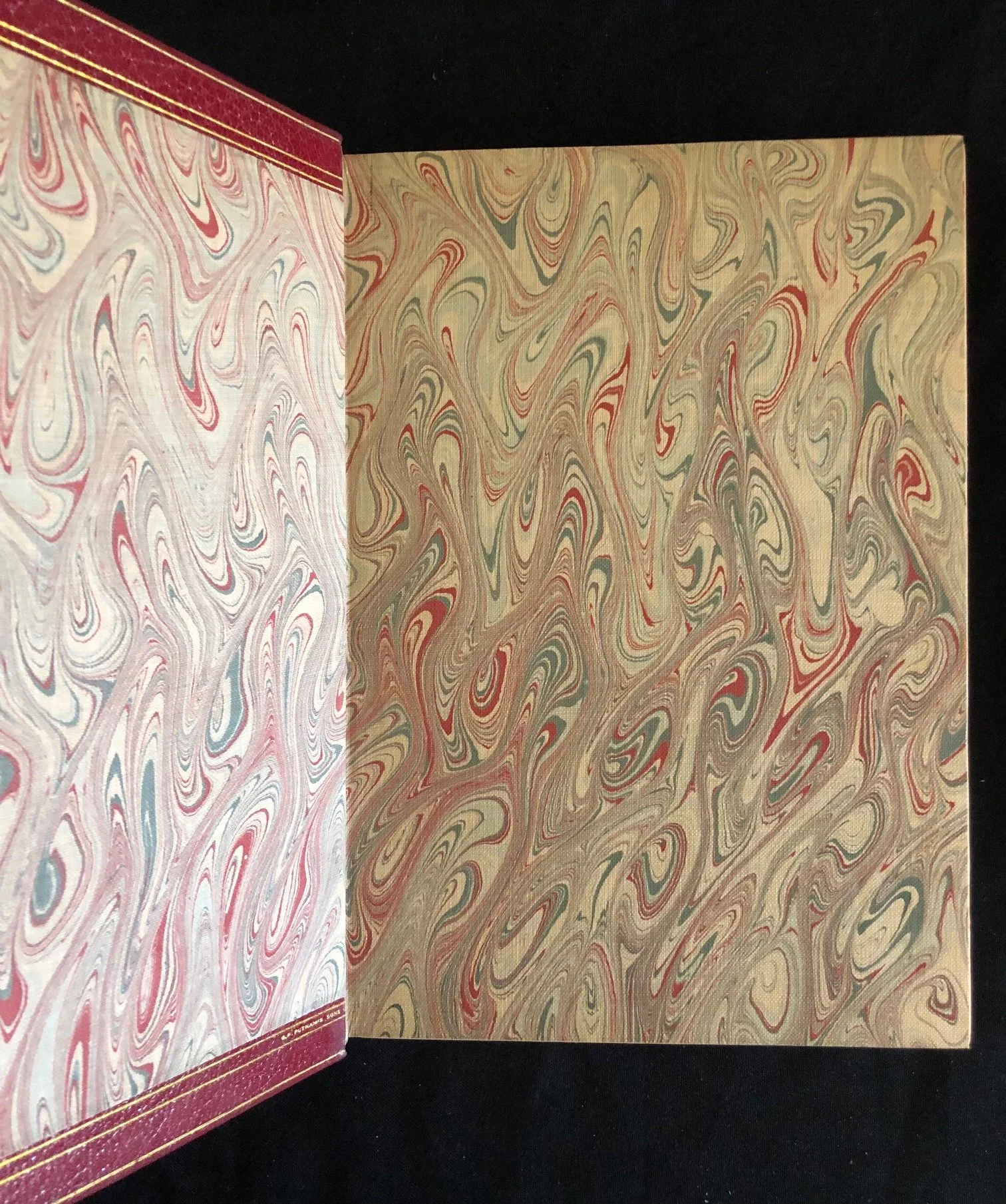 Fine bindings of Two Oliver Goldsmith books (c.1920)