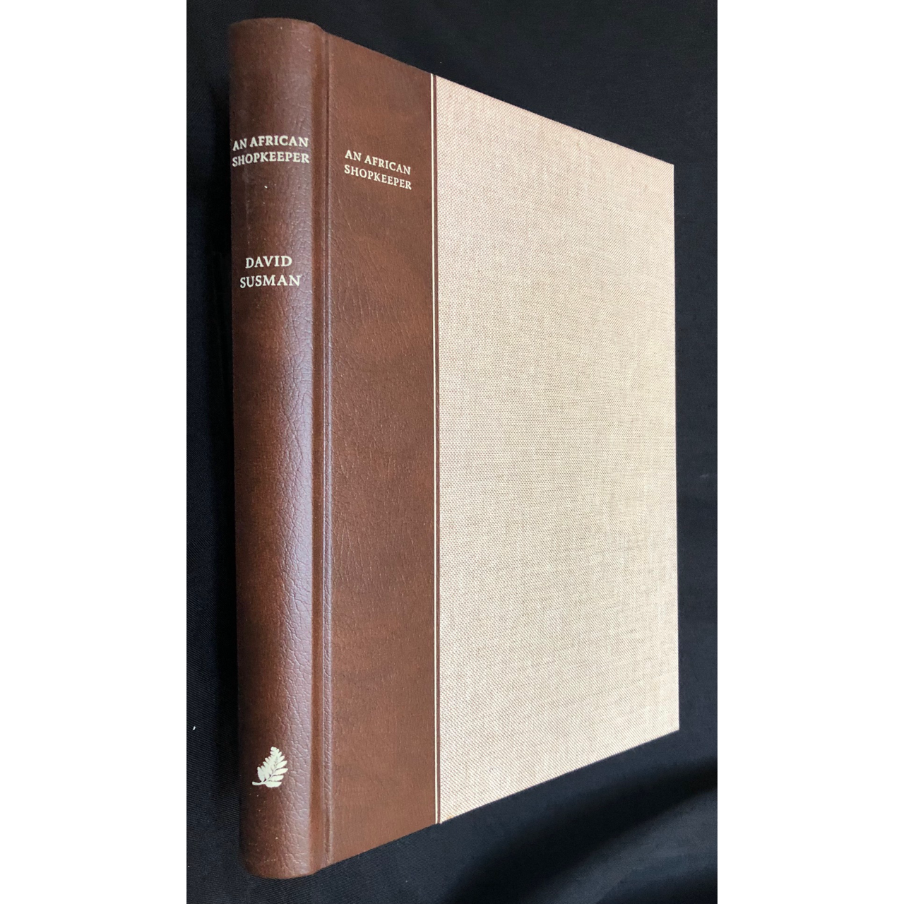 An African Shopkeeper: Memoirs of David Susman (2004) R1,000