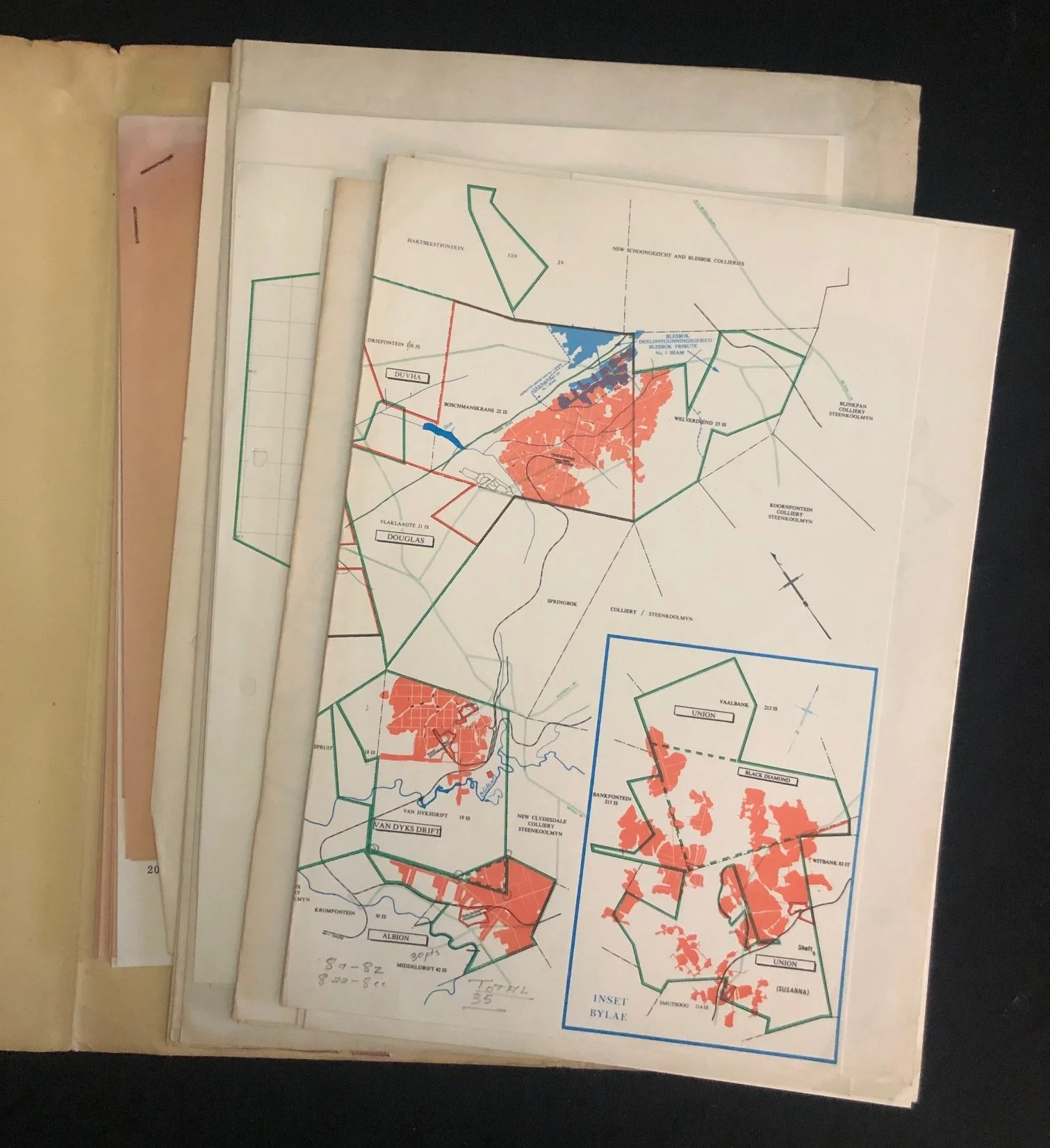 Premier Transvaal Diamond Mine 1973 2.jpg