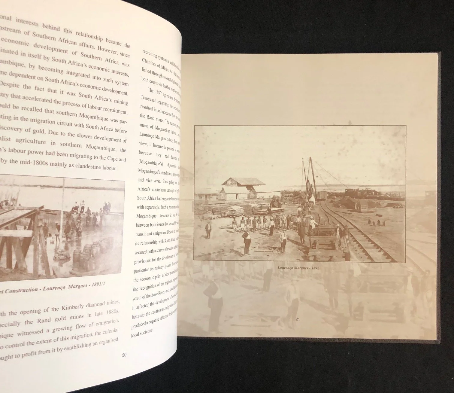 The Railways of Moçambique: 100 Years, 1995