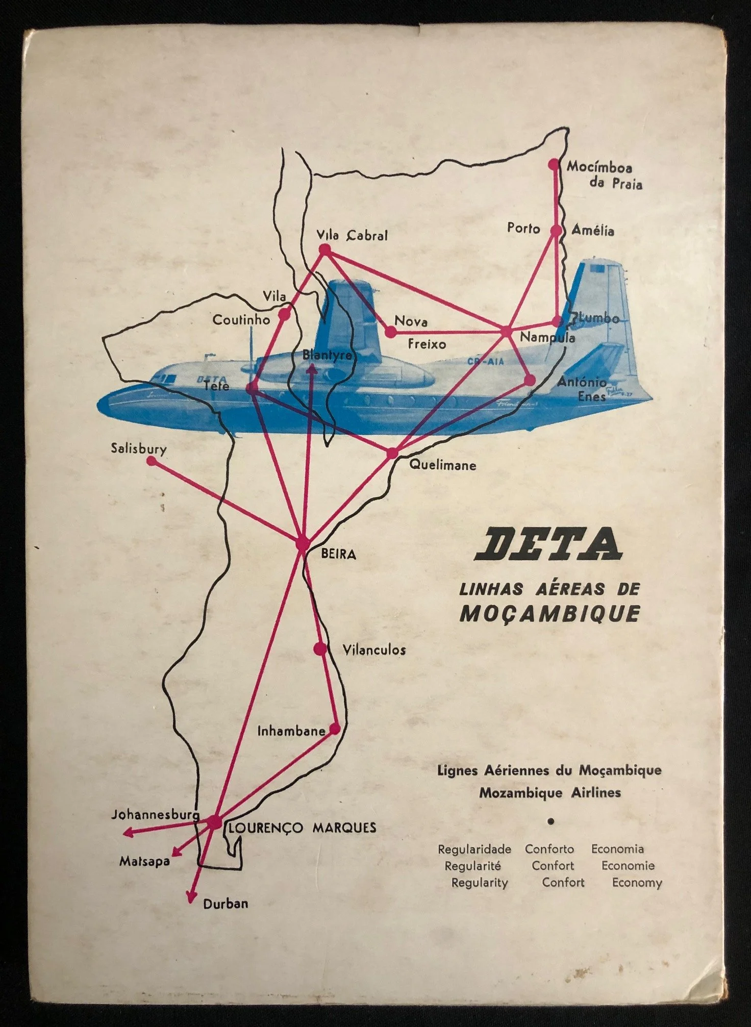 Moçambique: Anuário Turístico / Tourist Year Book published in Lisbon (1971)