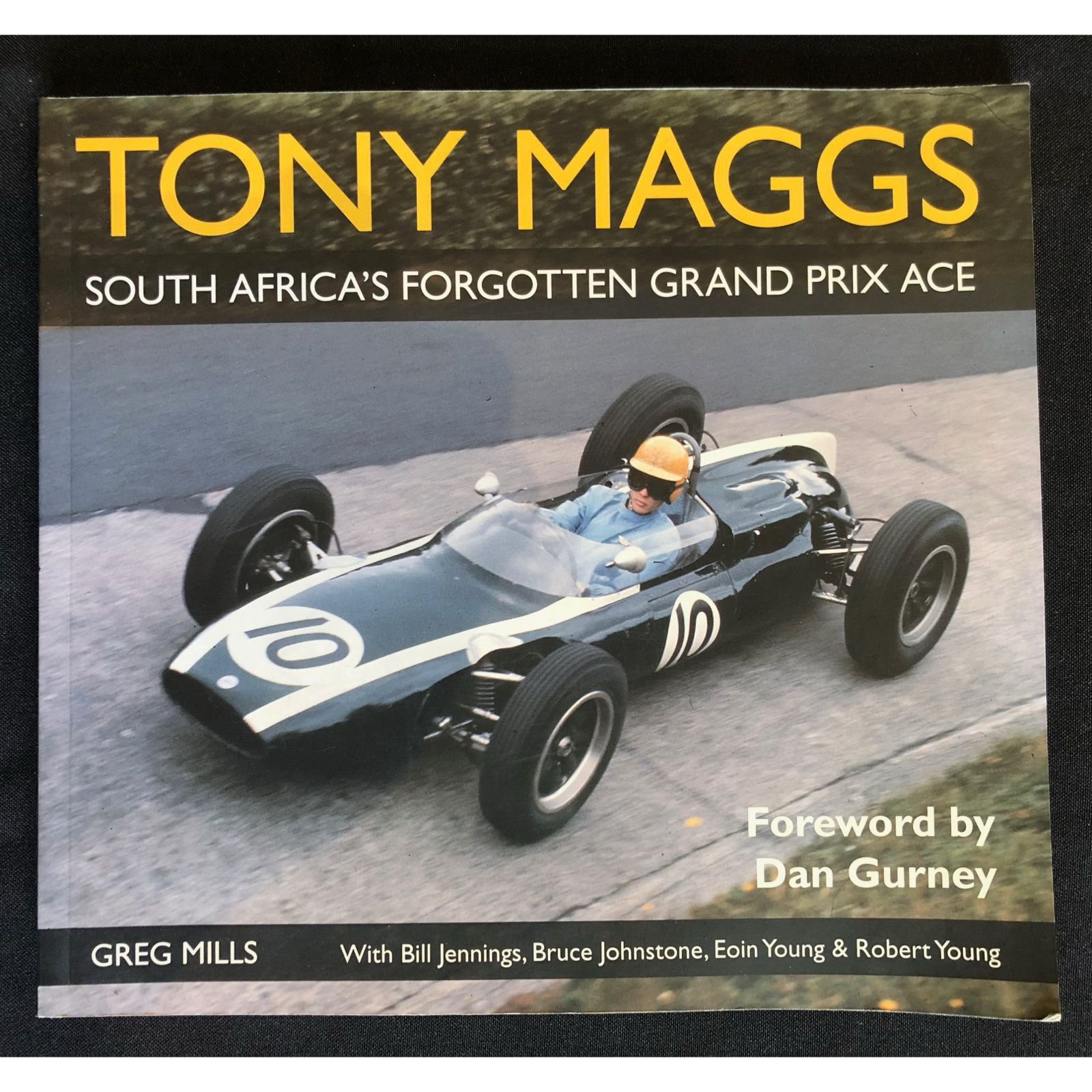 Motorsport: Tony Maggs (inscribed) R1,250