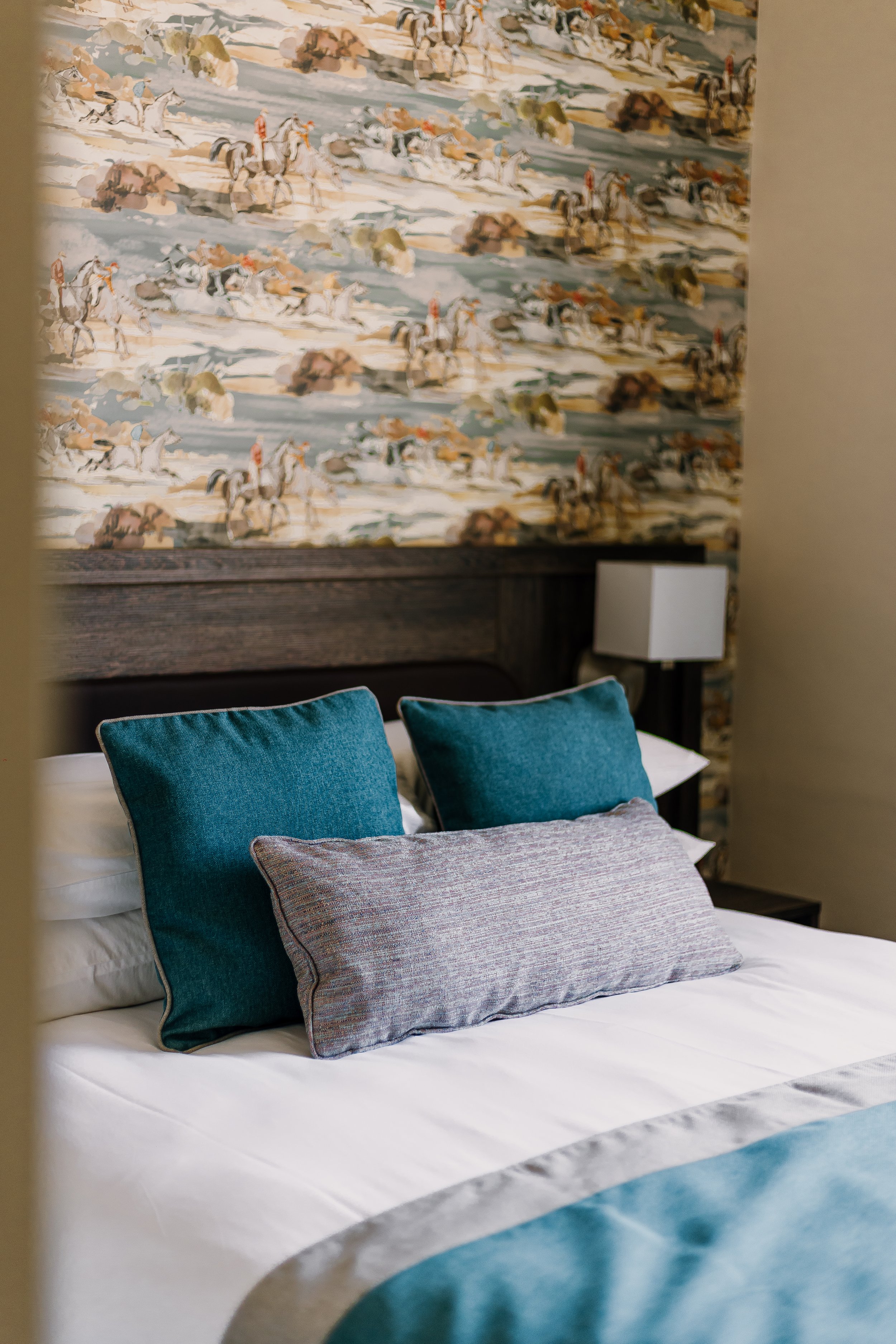 Bull-Hotel-branding-by-Constance-Doyle-Photographer_22.jpg
